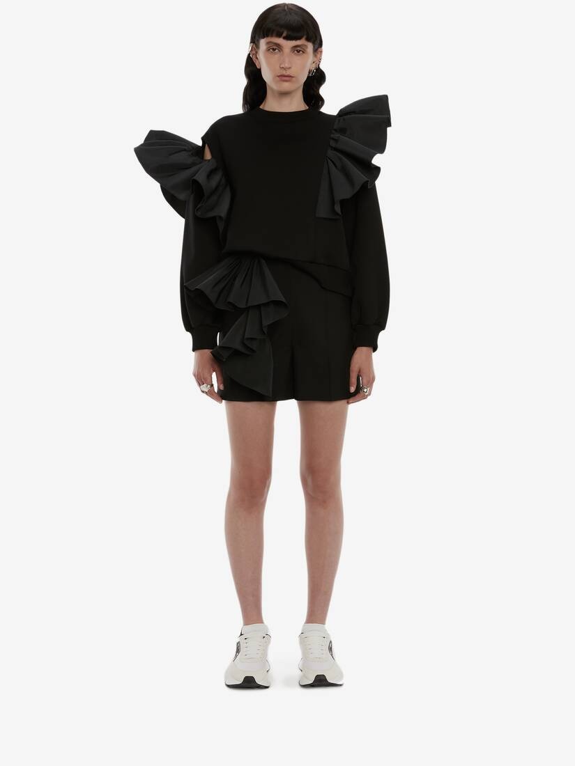 Ruffle Wool Shorts in Black - 2