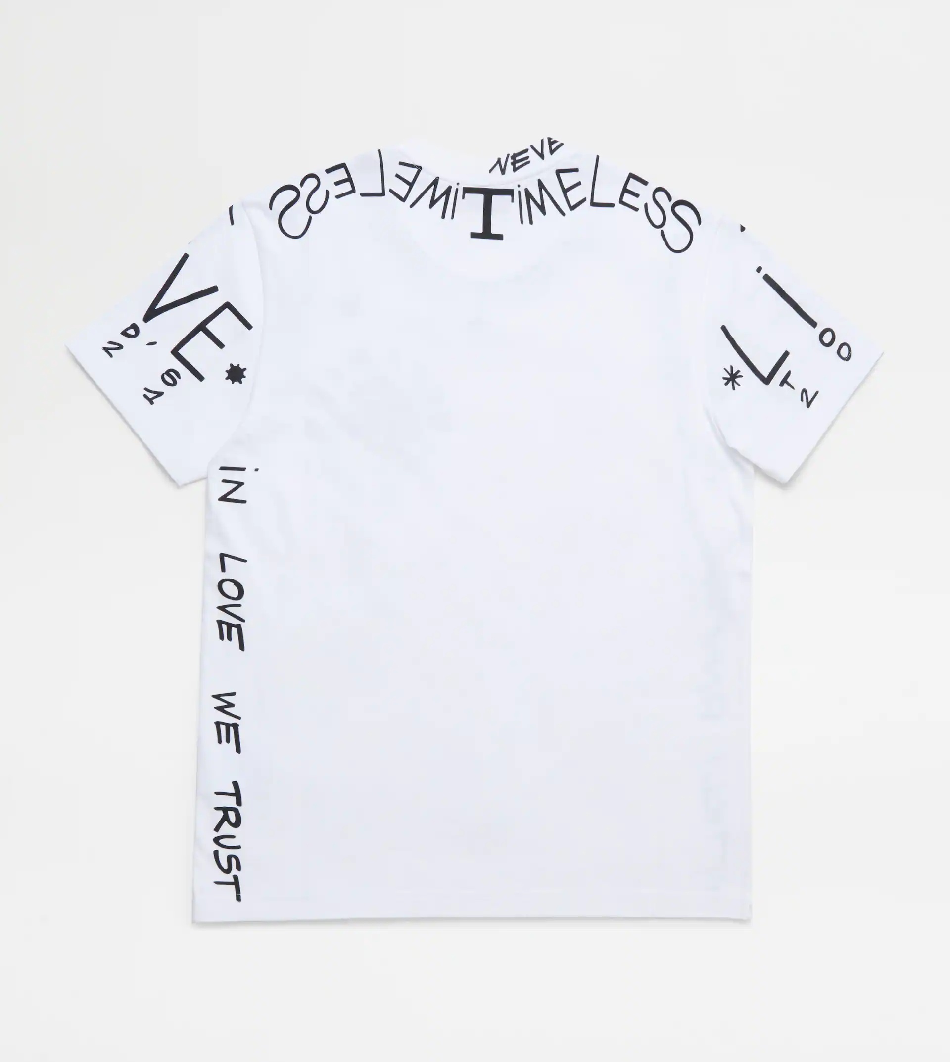 T-SHIRT - WHITE - 4