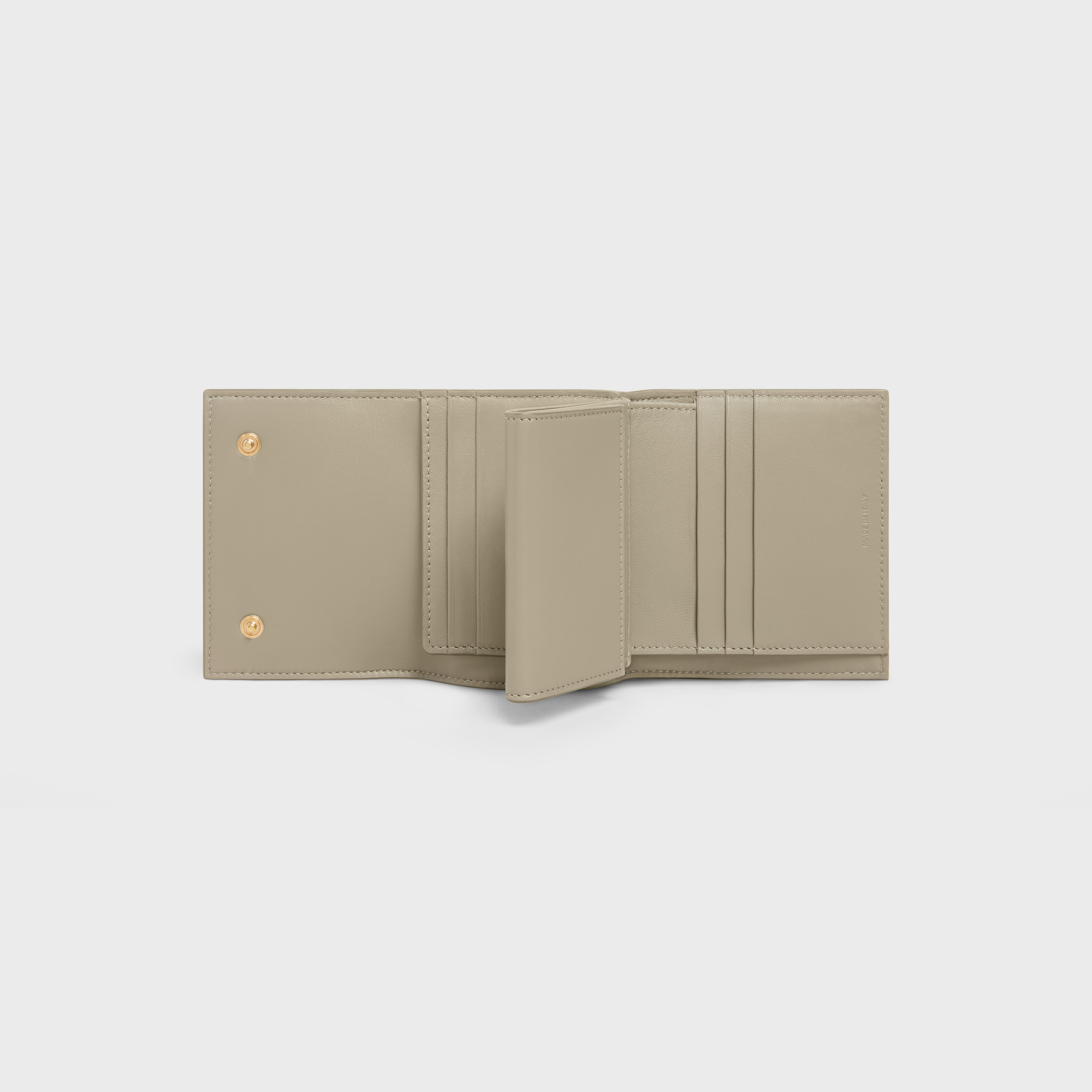 Small trifold wallet in Smooth Calfskin - 4