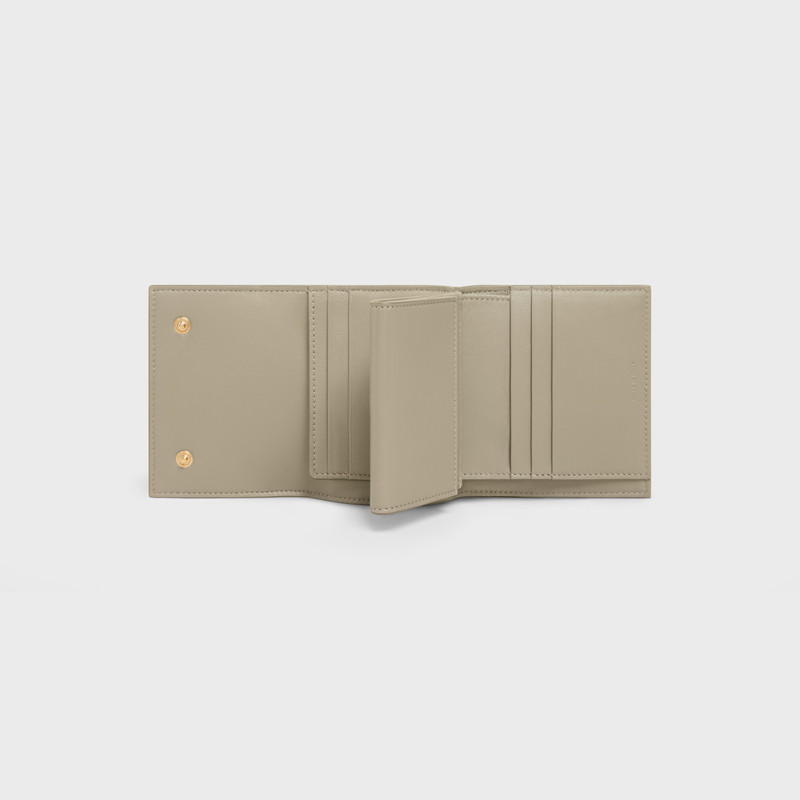 Small trifold wallet in Smooth Calfskin 4