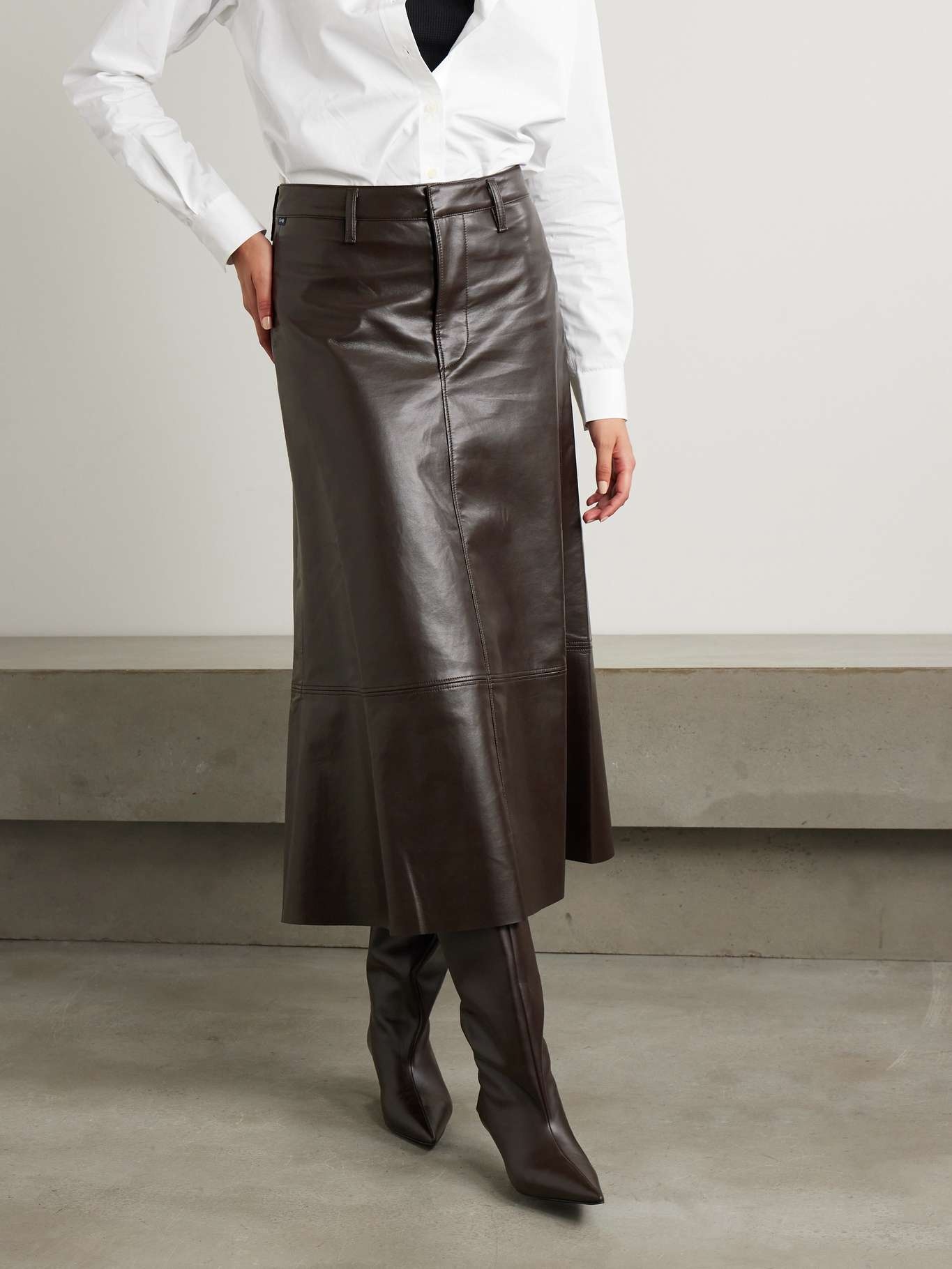 Cassia recycled leather-blend midi skirt Chocolate - 3
