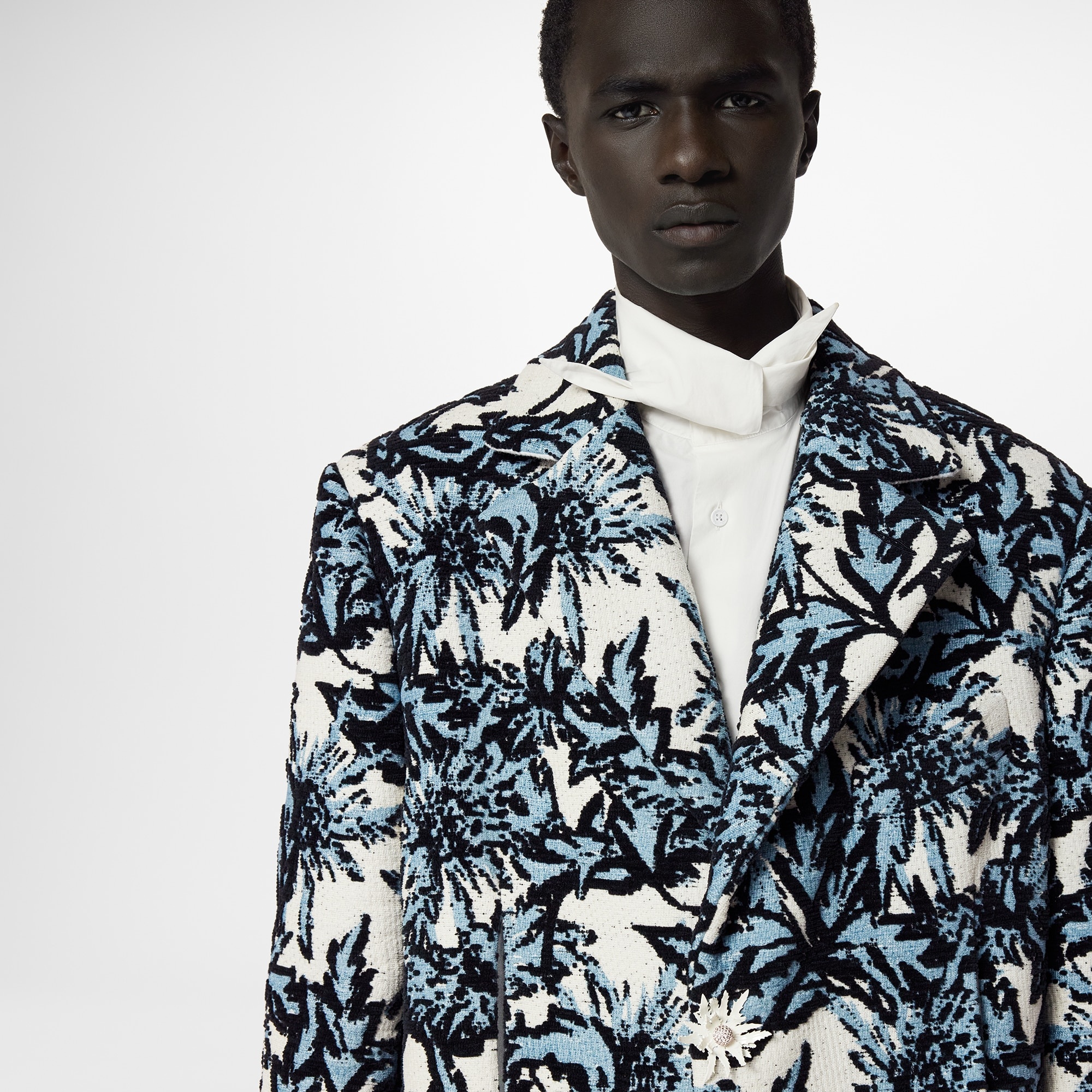 Relaxed Single-Breasted Coat - 4