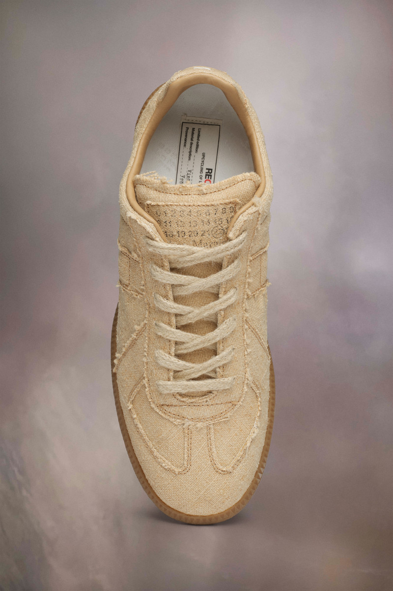 Maison Margiela Replica sneakers outlook