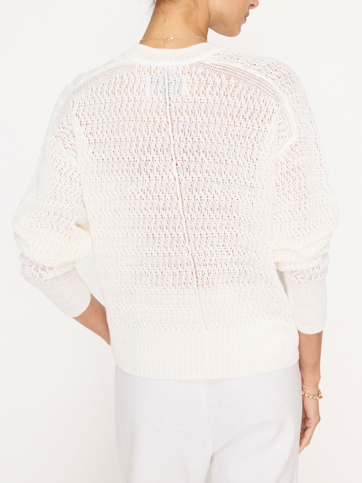 The Leia Open Stitch Vee - 7