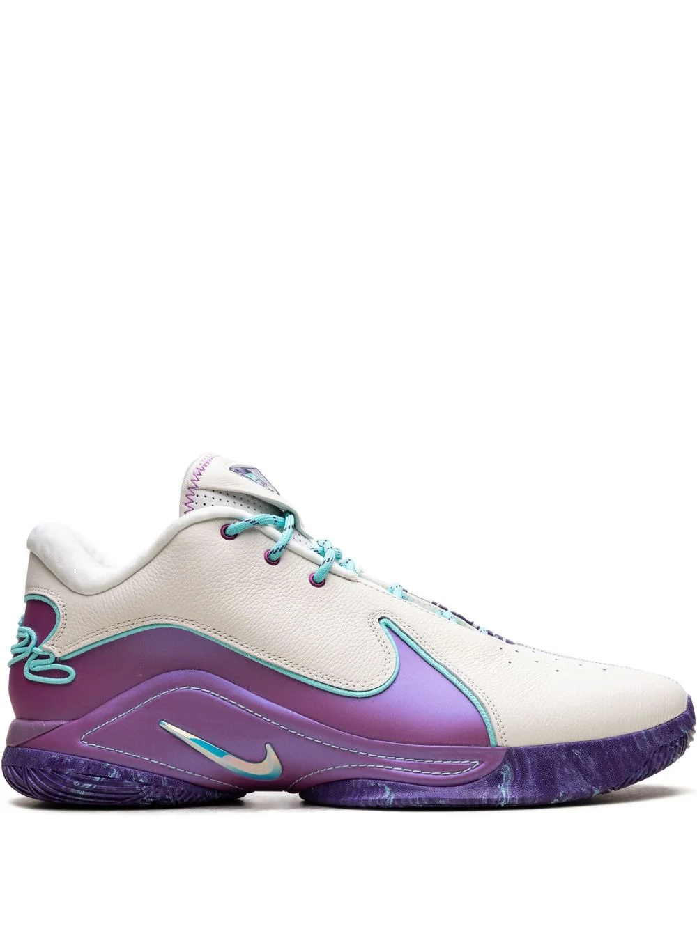 LeBron 22 "Frozen Grapes" sneakers - 1