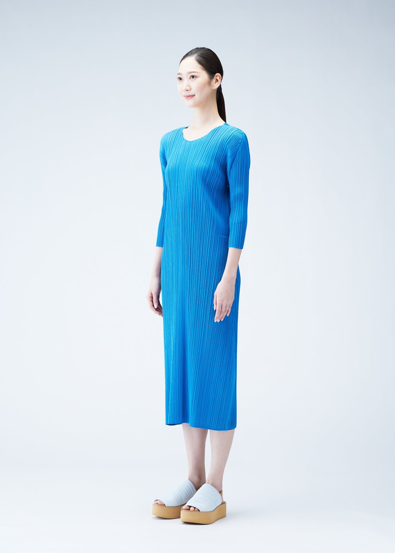MONTHLY COLORS : JUNE DRESS - 4
