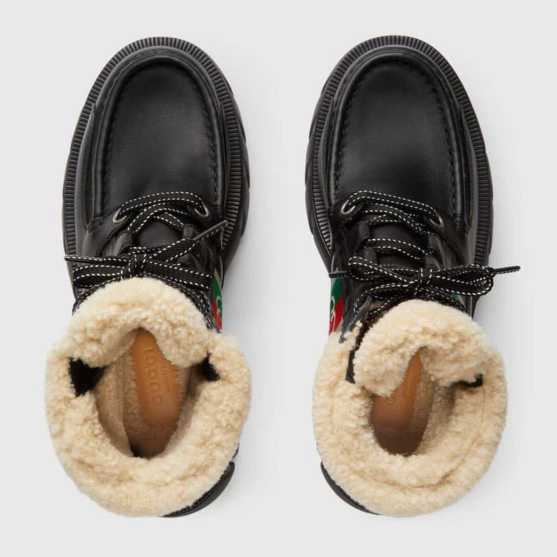 Women's ankle boot with stripe 3