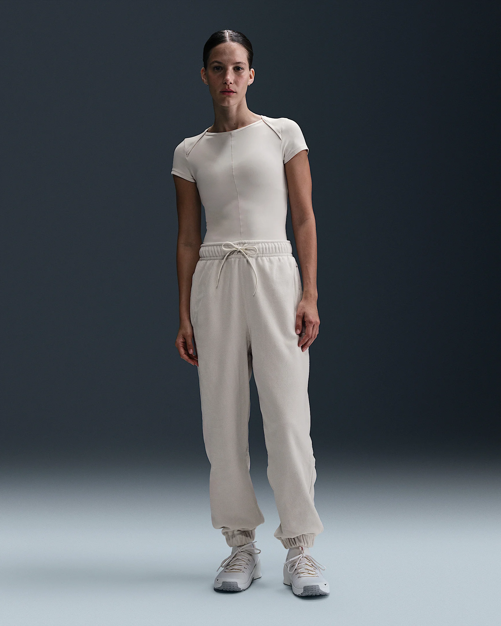 Nike Therma-FIT One Women's Loose Fleece Pants - 1