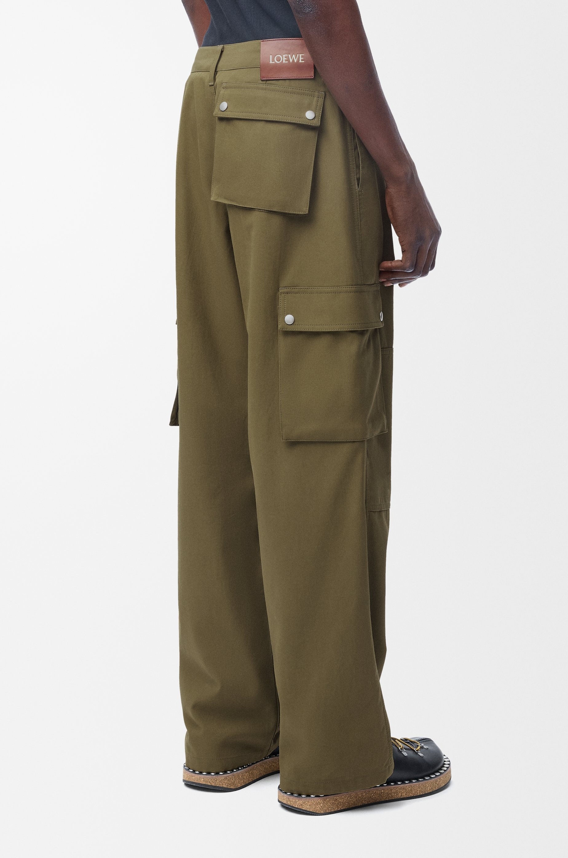 Cargo trousers in cotton - 4