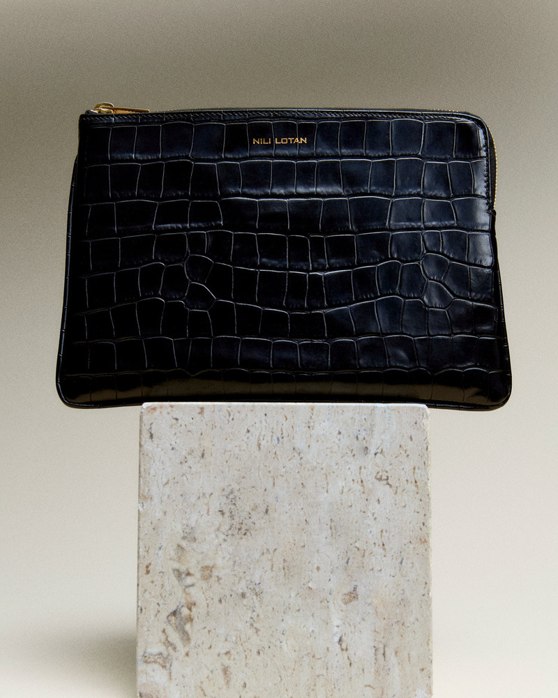 DEBBIE CLUTCH 1