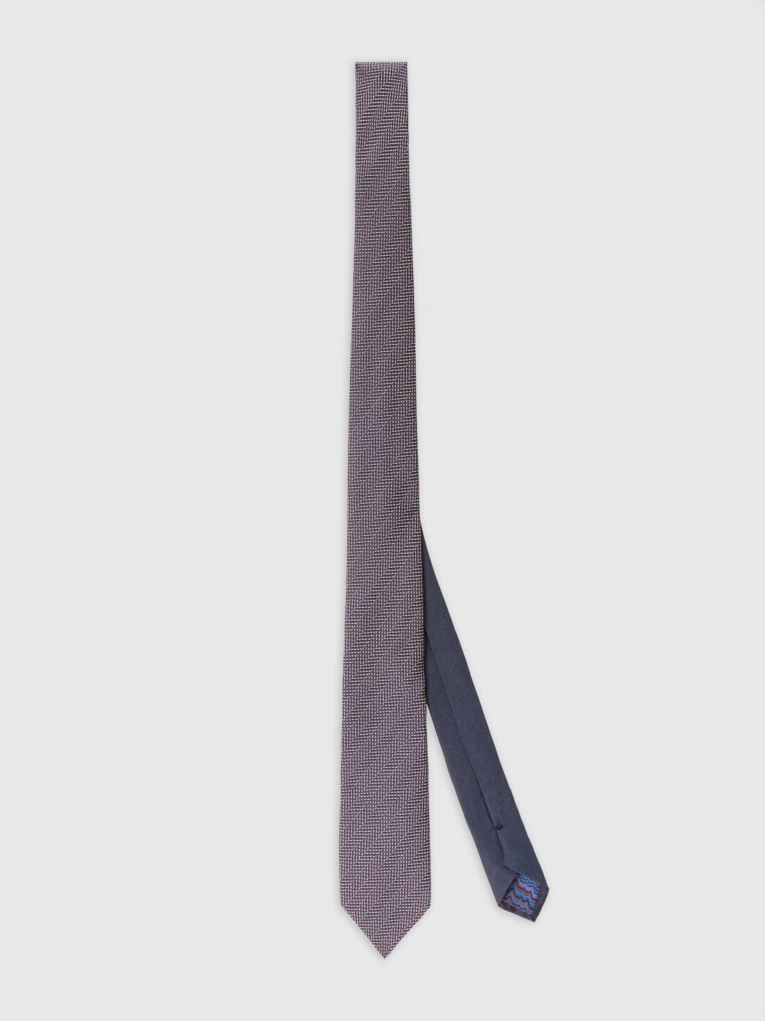 Tie with oblique chevron pattern - 1