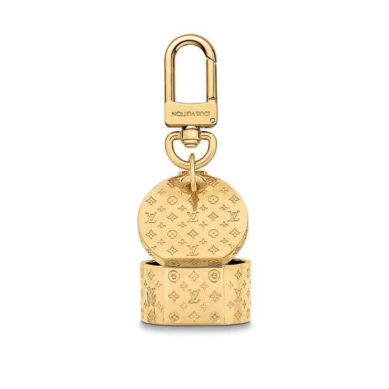 LV Precious Rabbit Key Holder 3