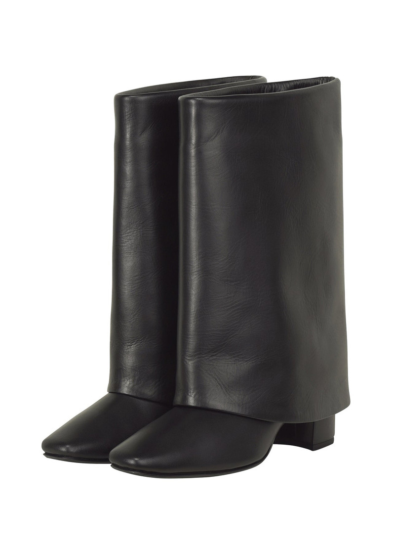 COVER BOOTS SHOES 1