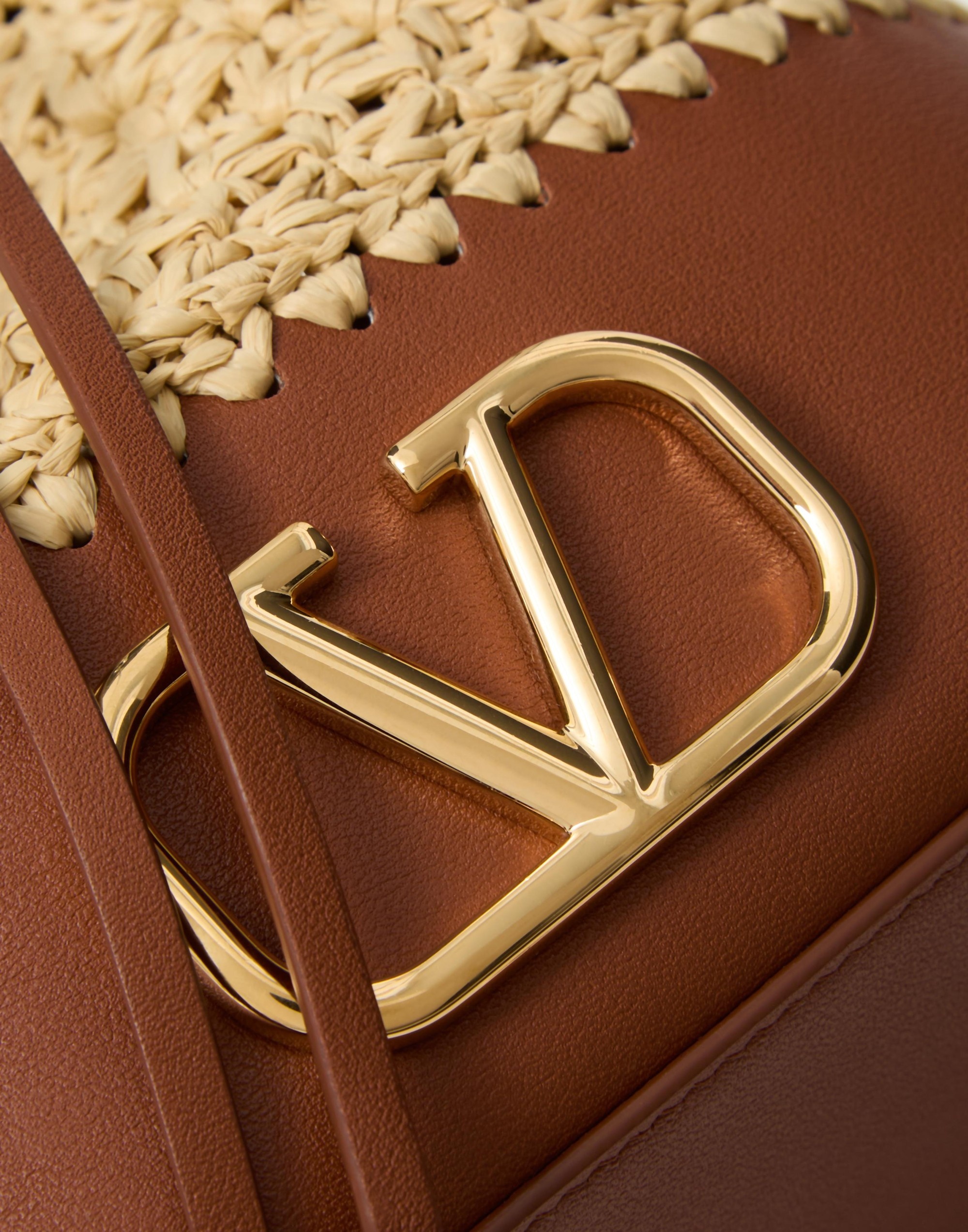 MINI RAFFIA BUCKET BAG WITH VLOGO SIGNATURE CHAIN - 8