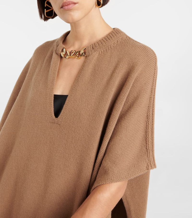 VLogo Chain virgin wool poncho 4