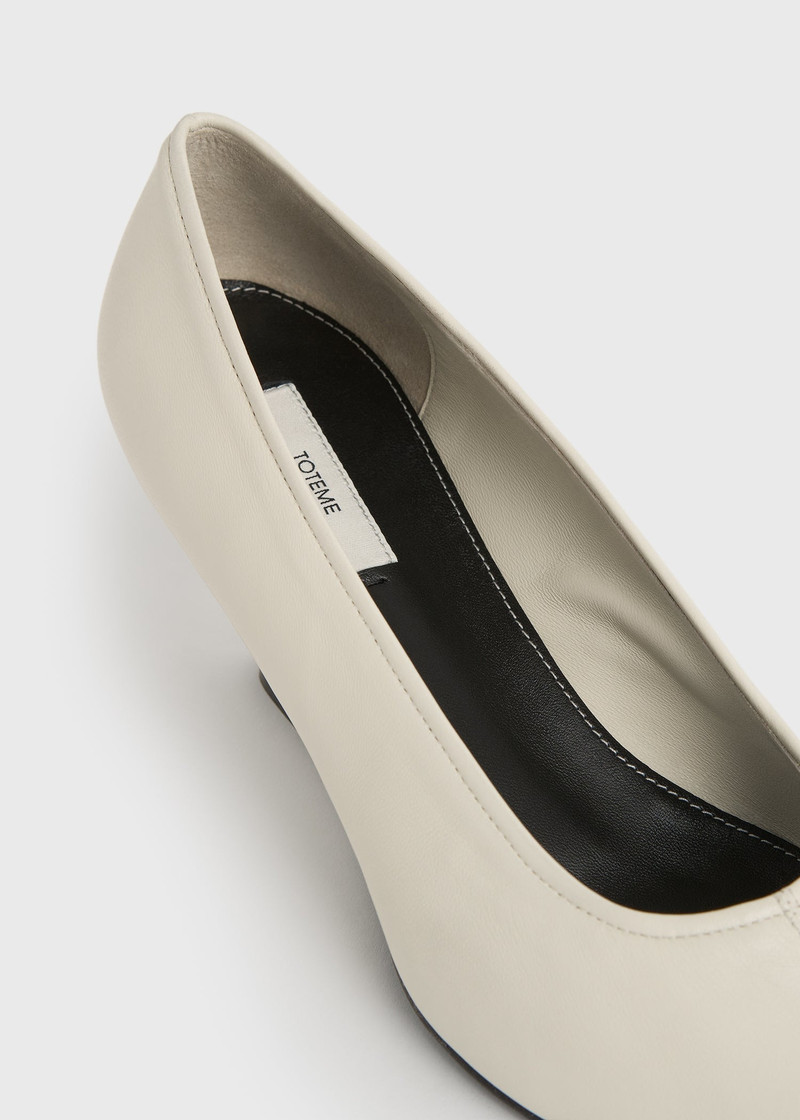Sharp nappa wedge pumps white 5