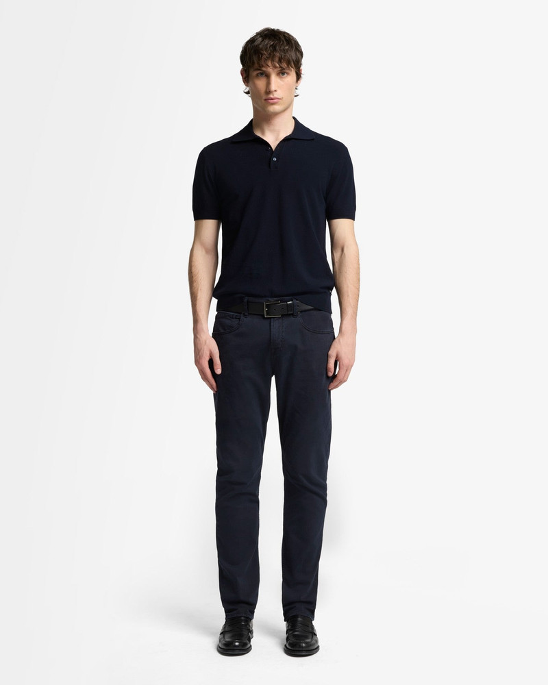 7 For All Mankind Luxe Performance Sateen The Straight In Deep Navy outlook