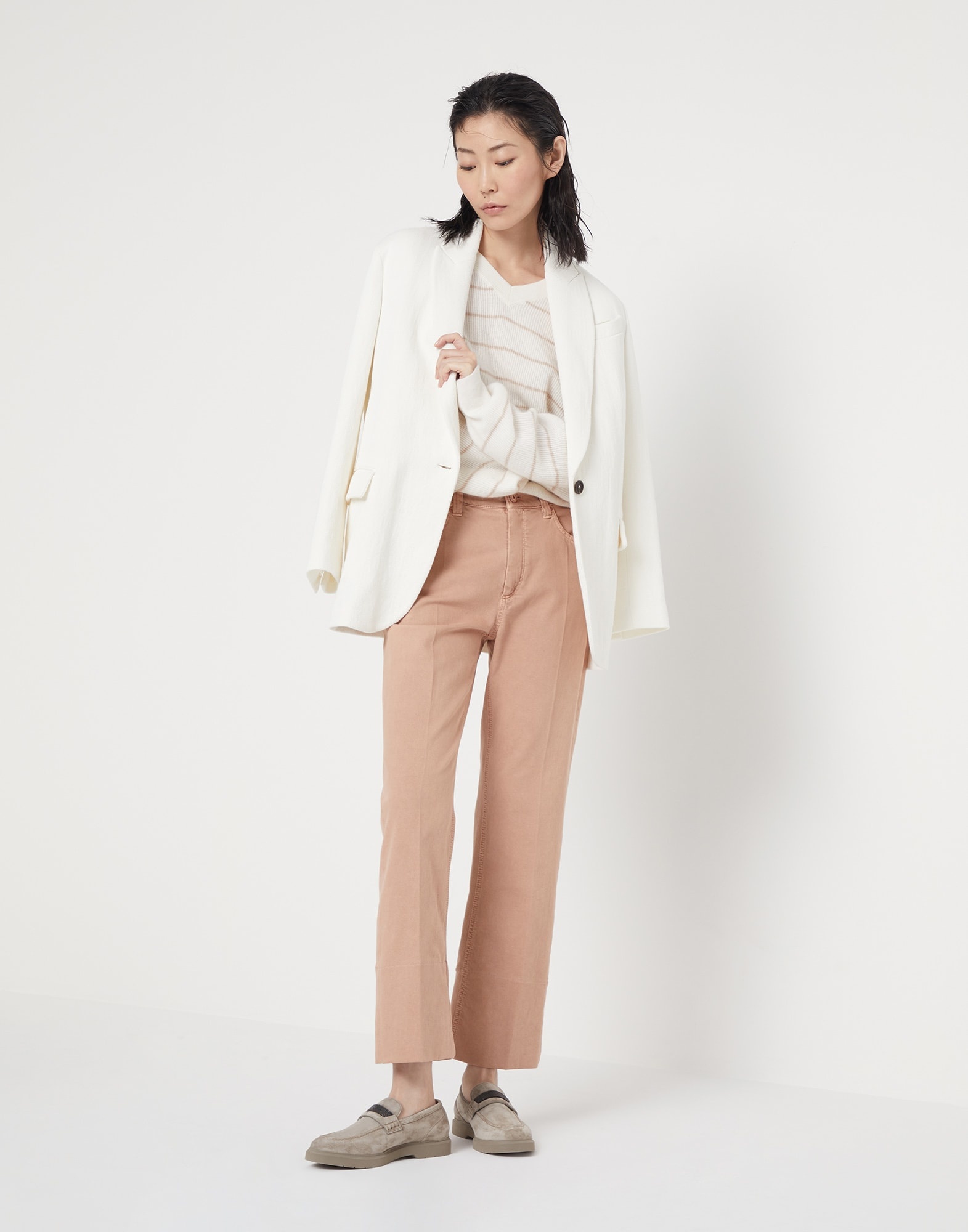 Garment-dyed kick flare trousers in comfort soft denim with shiny tab - 4