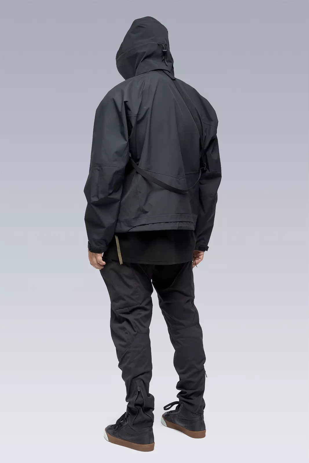 J96-GT 3L Gore-Tex Pro Jacket Black - 15