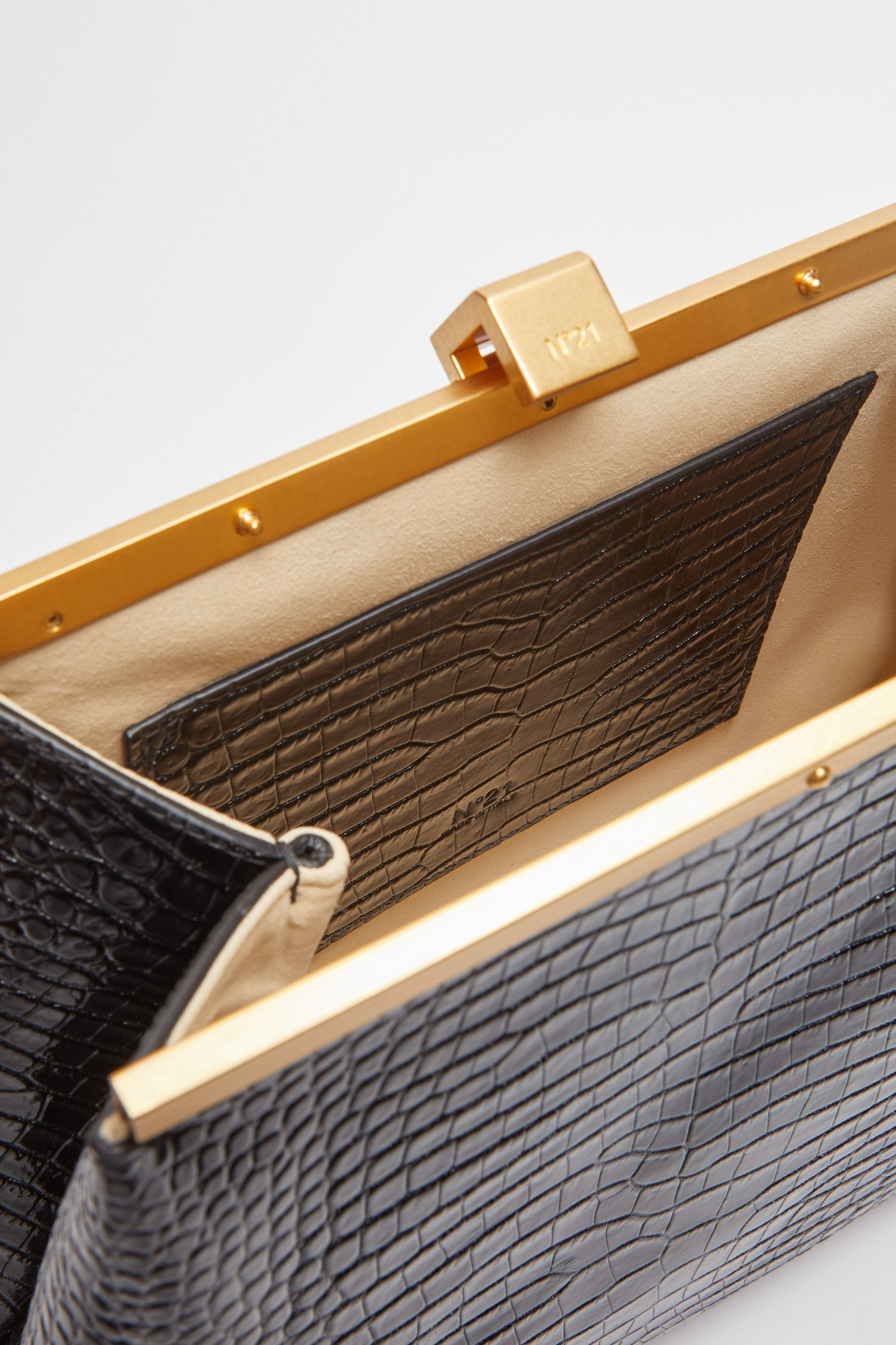 PUFFY JEANNE LEATHER SHOULDER BAG - 4
