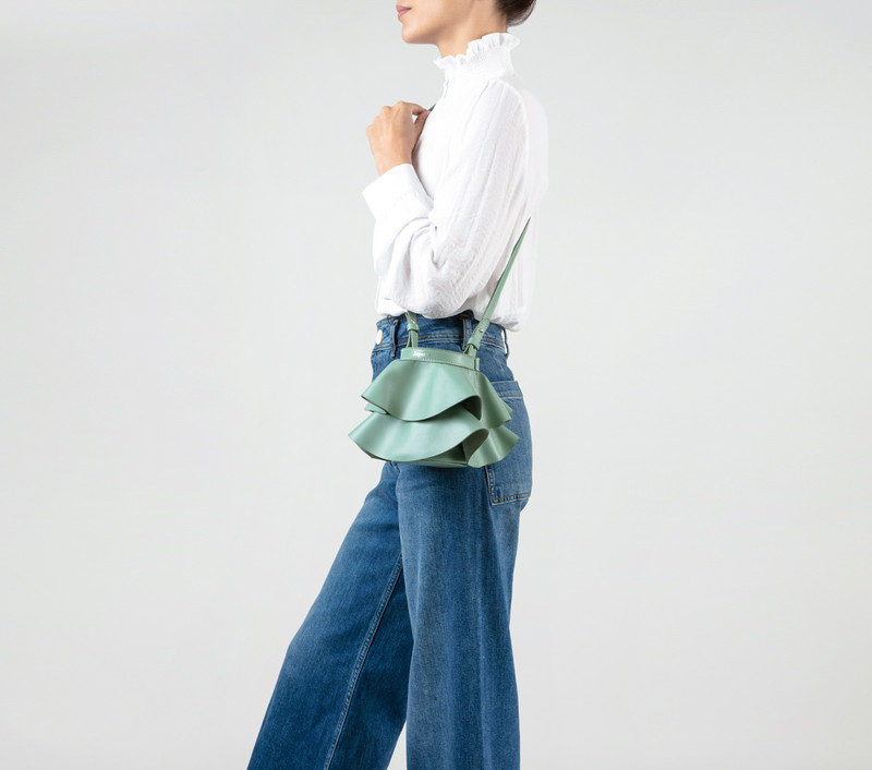 Repetto Mini Envolée bag outlook