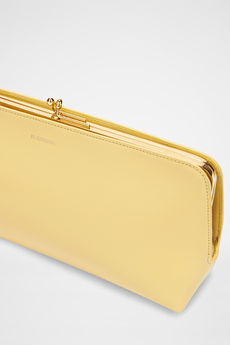 Goji Shoulder Small 4