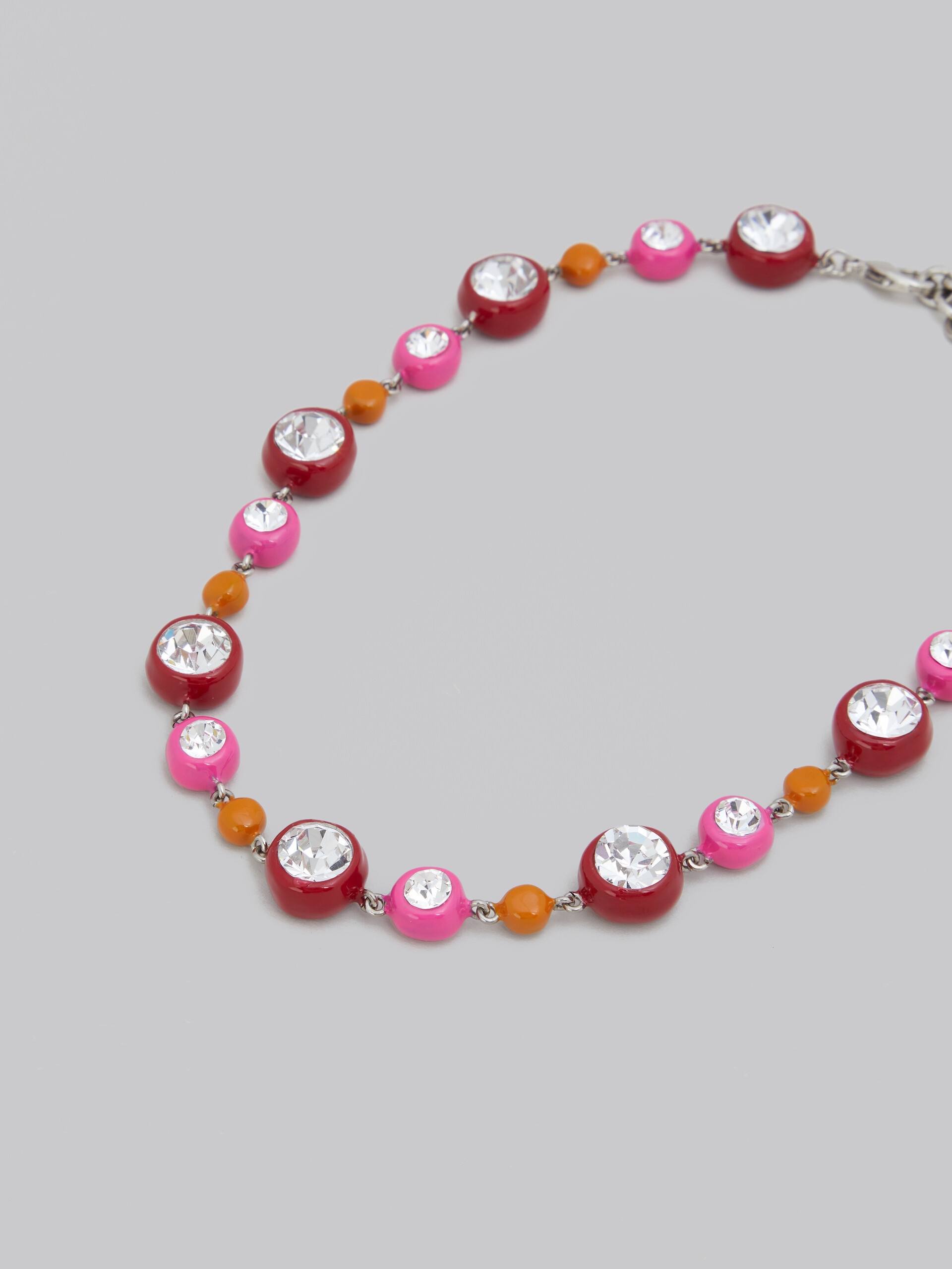 PINK, RED AND ORANGE RHINESTONE RESIN NECKLACE - 3