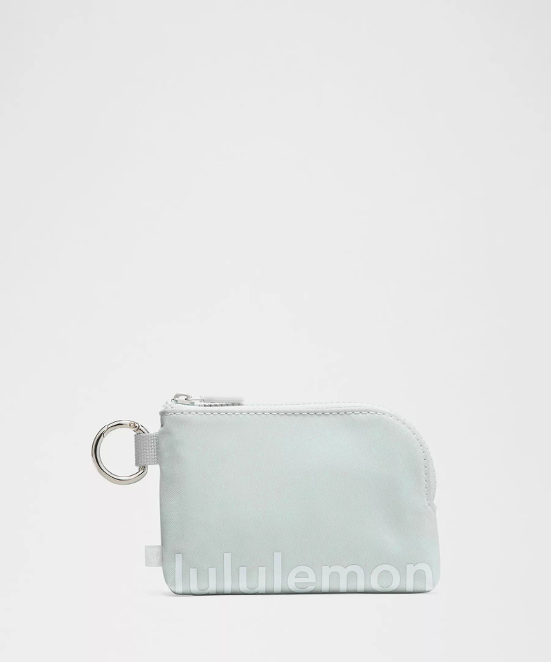 Clippable Card Pouch 1