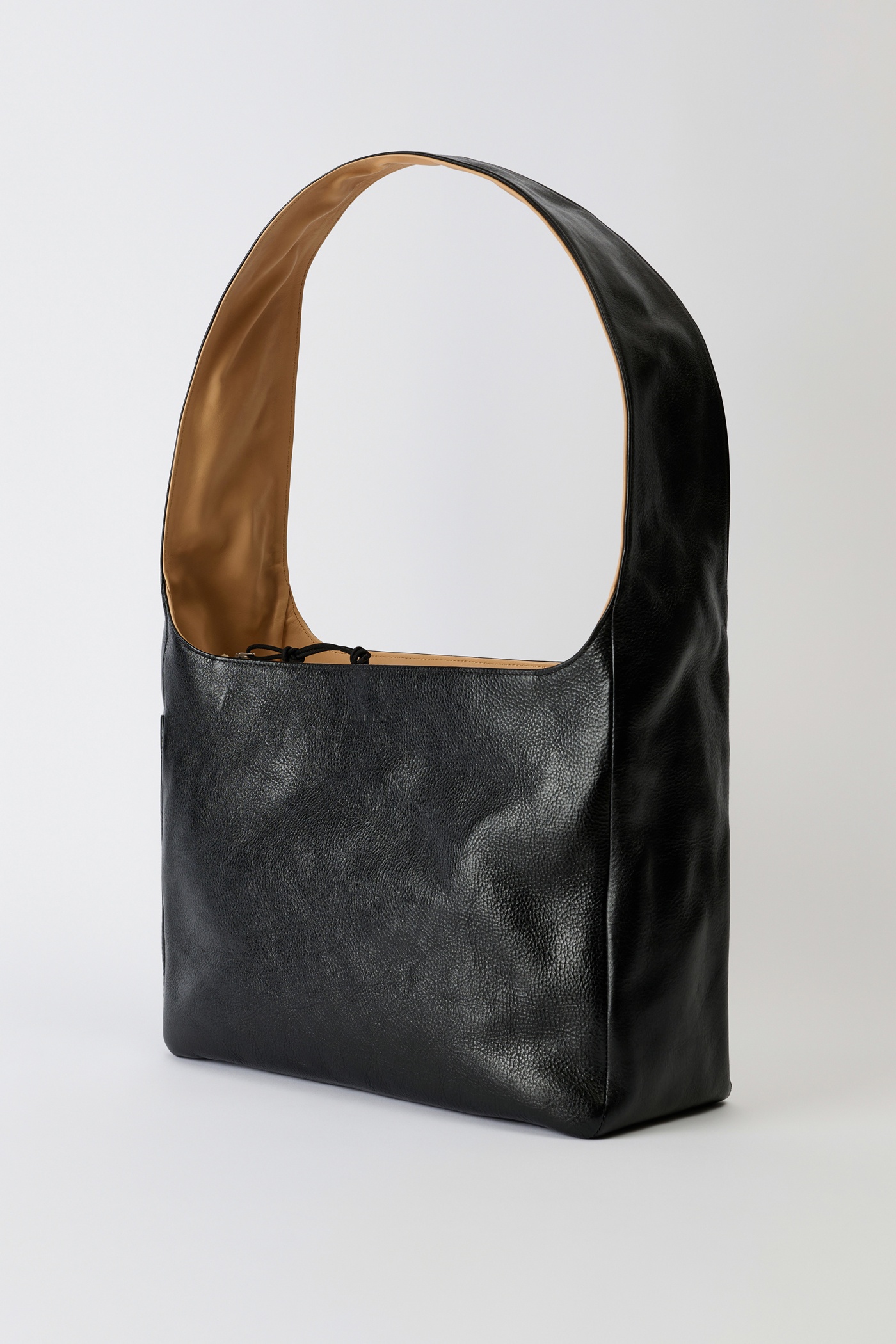 Grande Brick Bag Deep Black Leather - 2