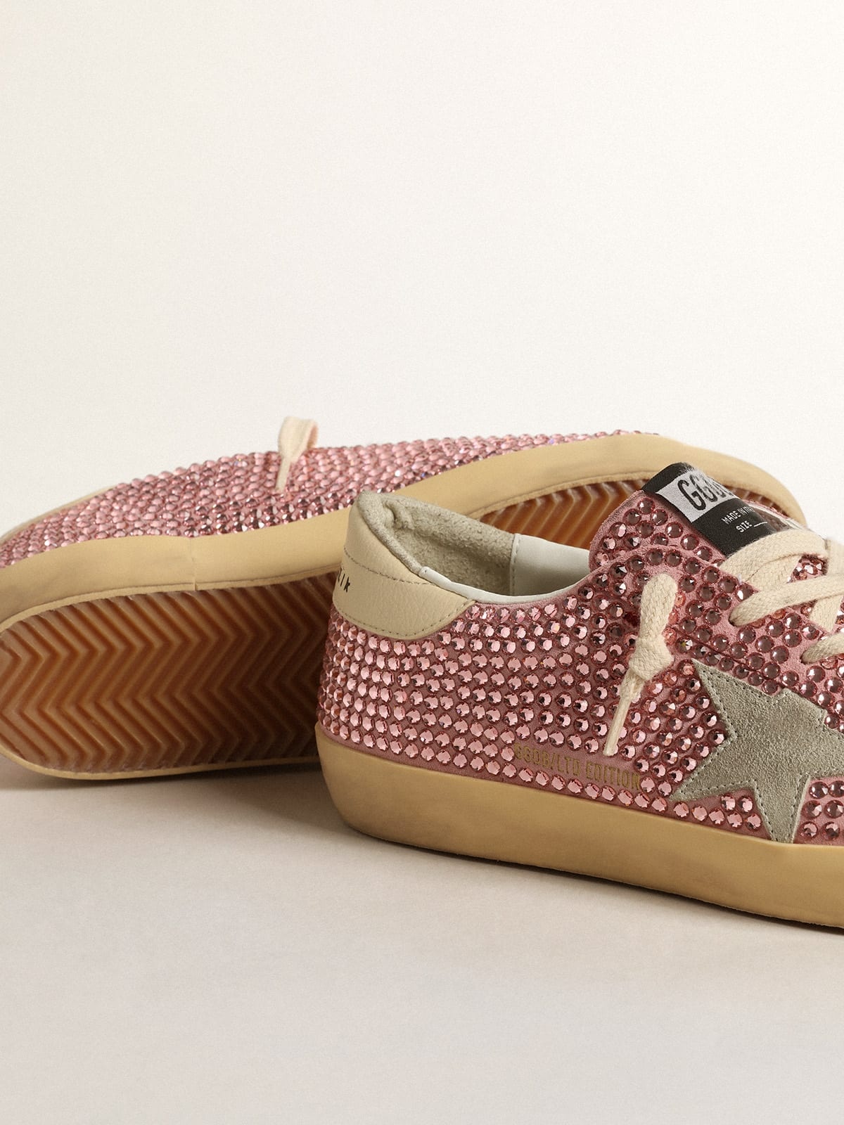 【関税&送料込】Golden Goose Golden Goose Crystals Embellish Golden Goose Super-Star LTD with suede star and pink