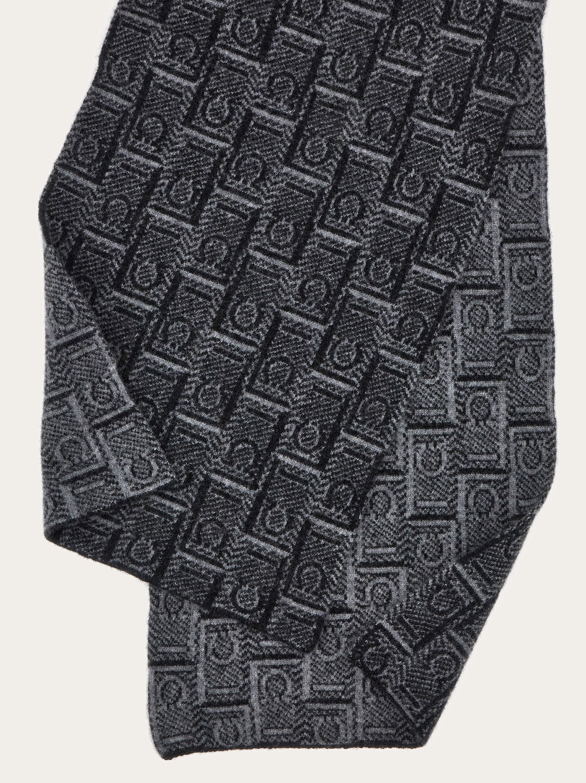 Ferragamo Monogram scarf - 4
