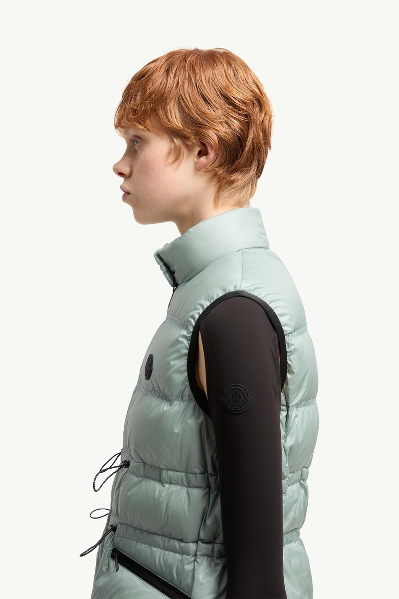 Pin Down Vest 3