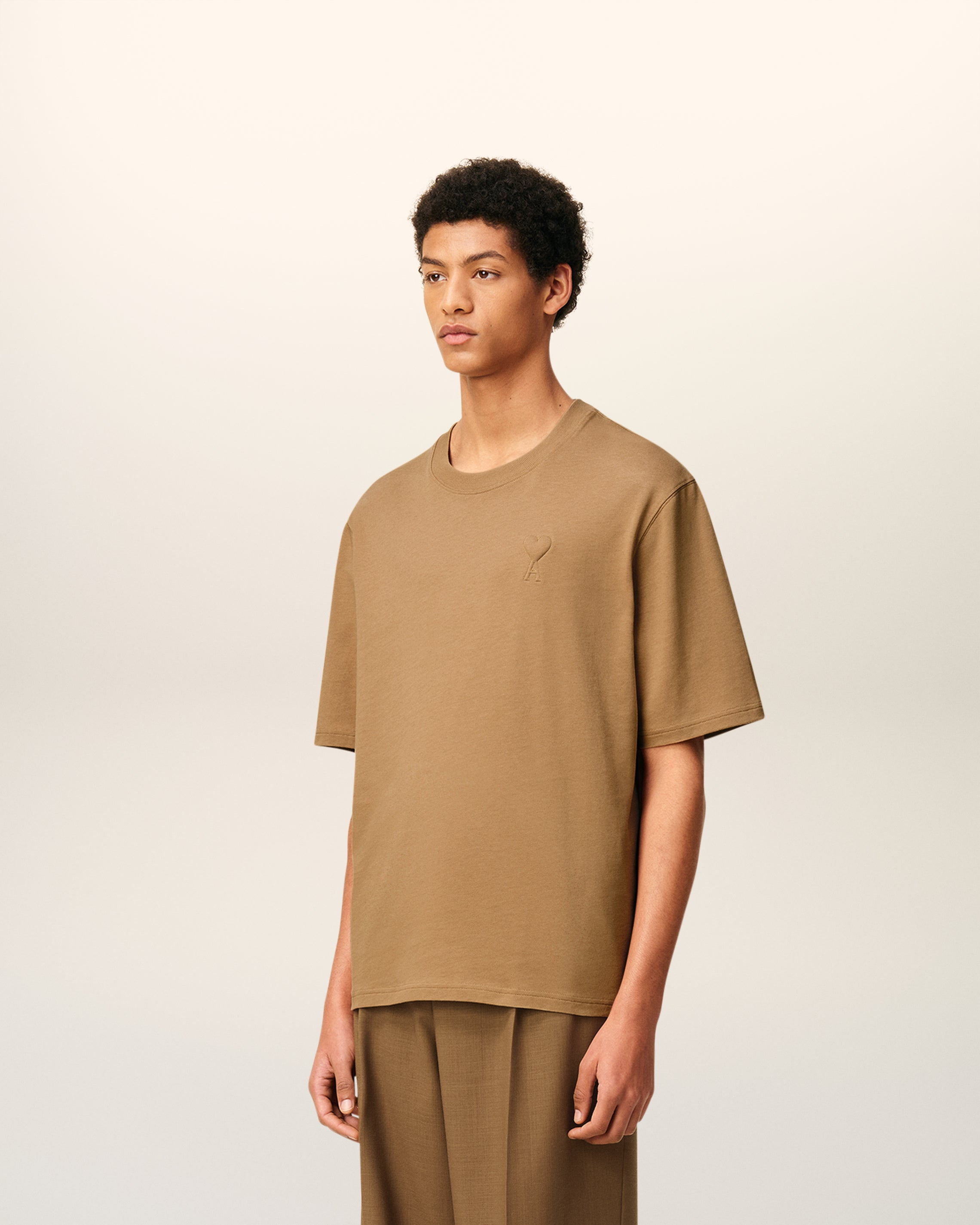 BROWN COTTON AMI DE COEUR COSY FIT T-SHIRT - 6