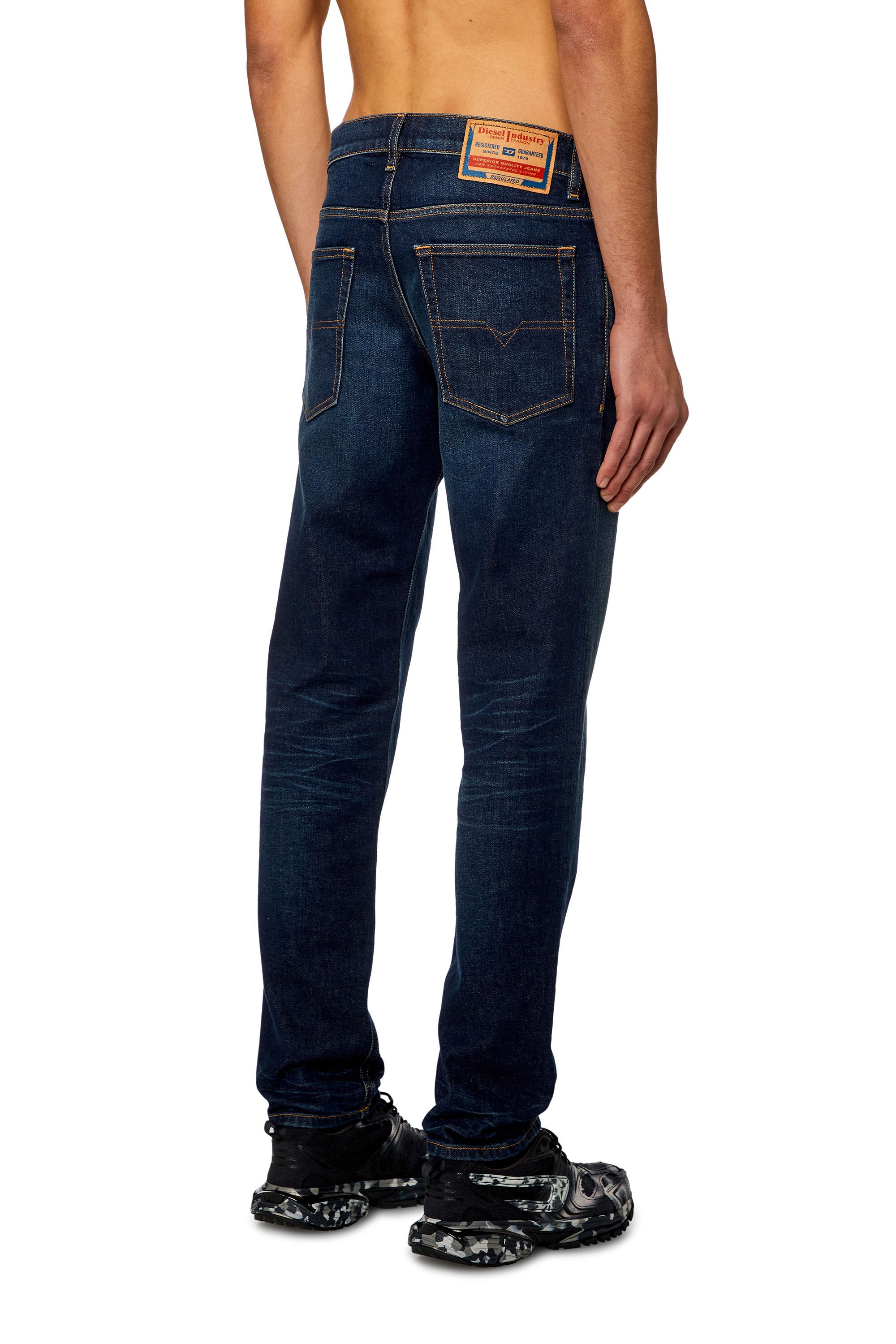 TAPERED JEANS 2023 D-FINITIVE 09H38 - 4