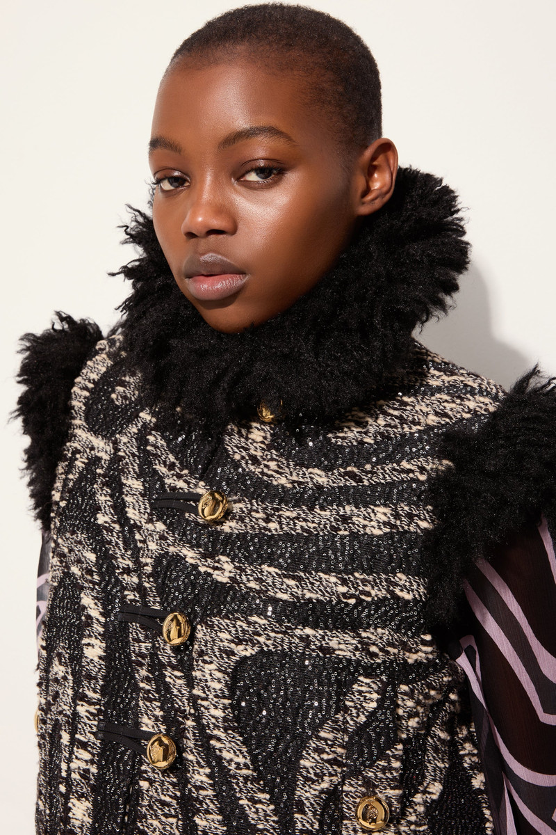 TWEED WAISTCOAT WITH FUR DETAILS 5