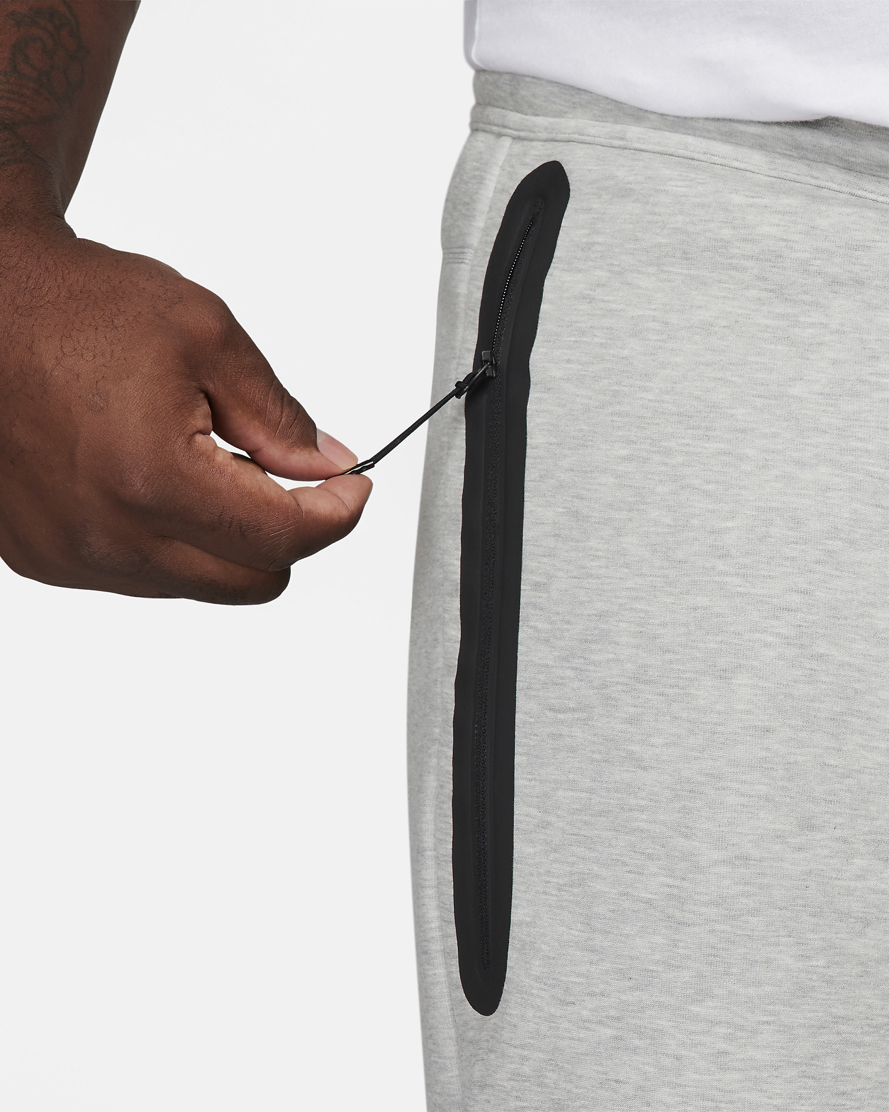 Nike Sportswear Tech Fleece Men's Shorts - 16