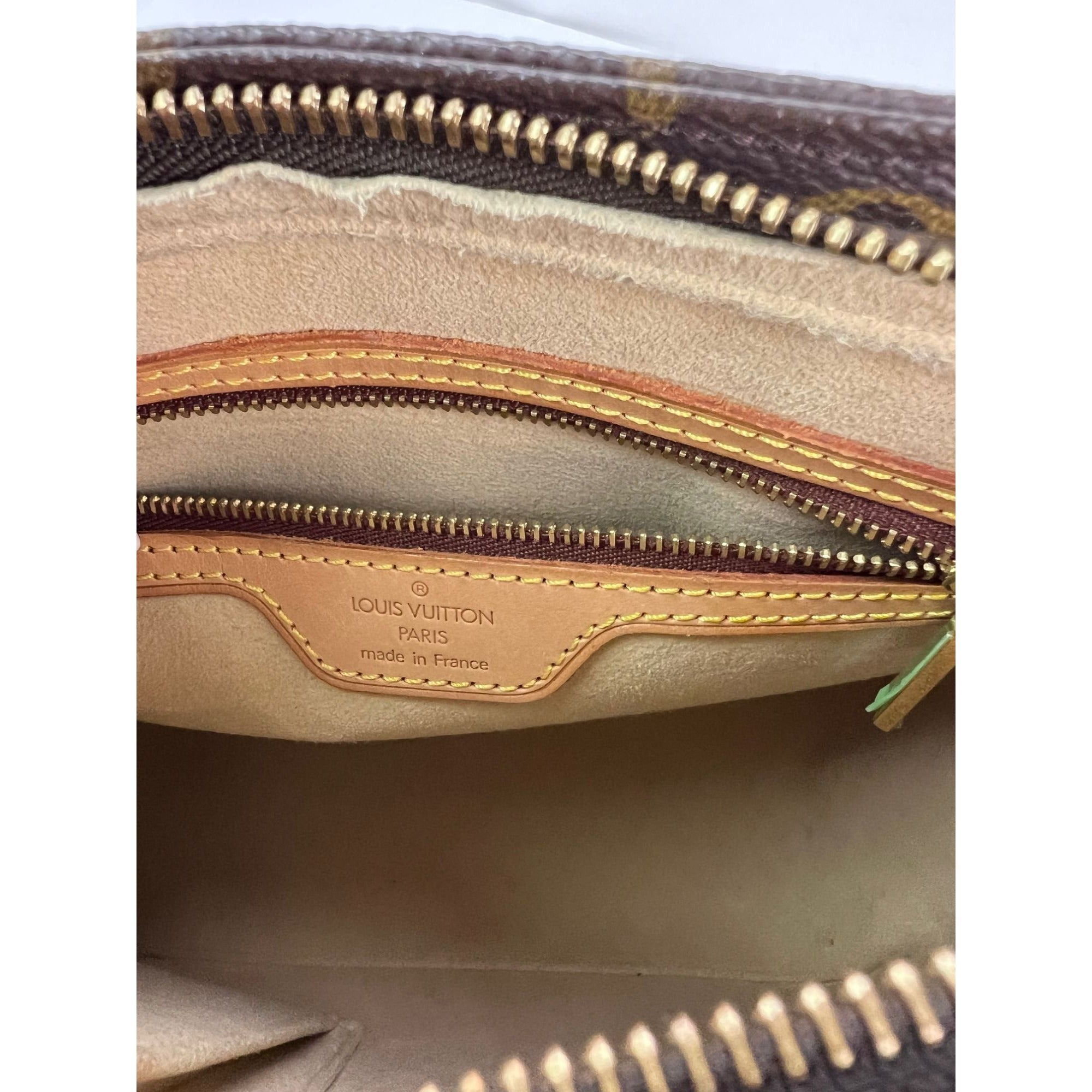 Louis Vuitton Vintage Looping MM Monogram Shoulder Bag - 10
