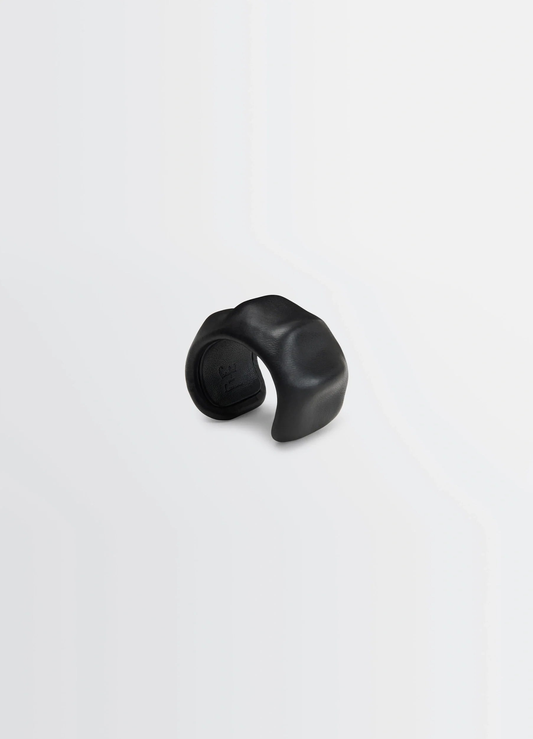CARLOS CUFF - 3