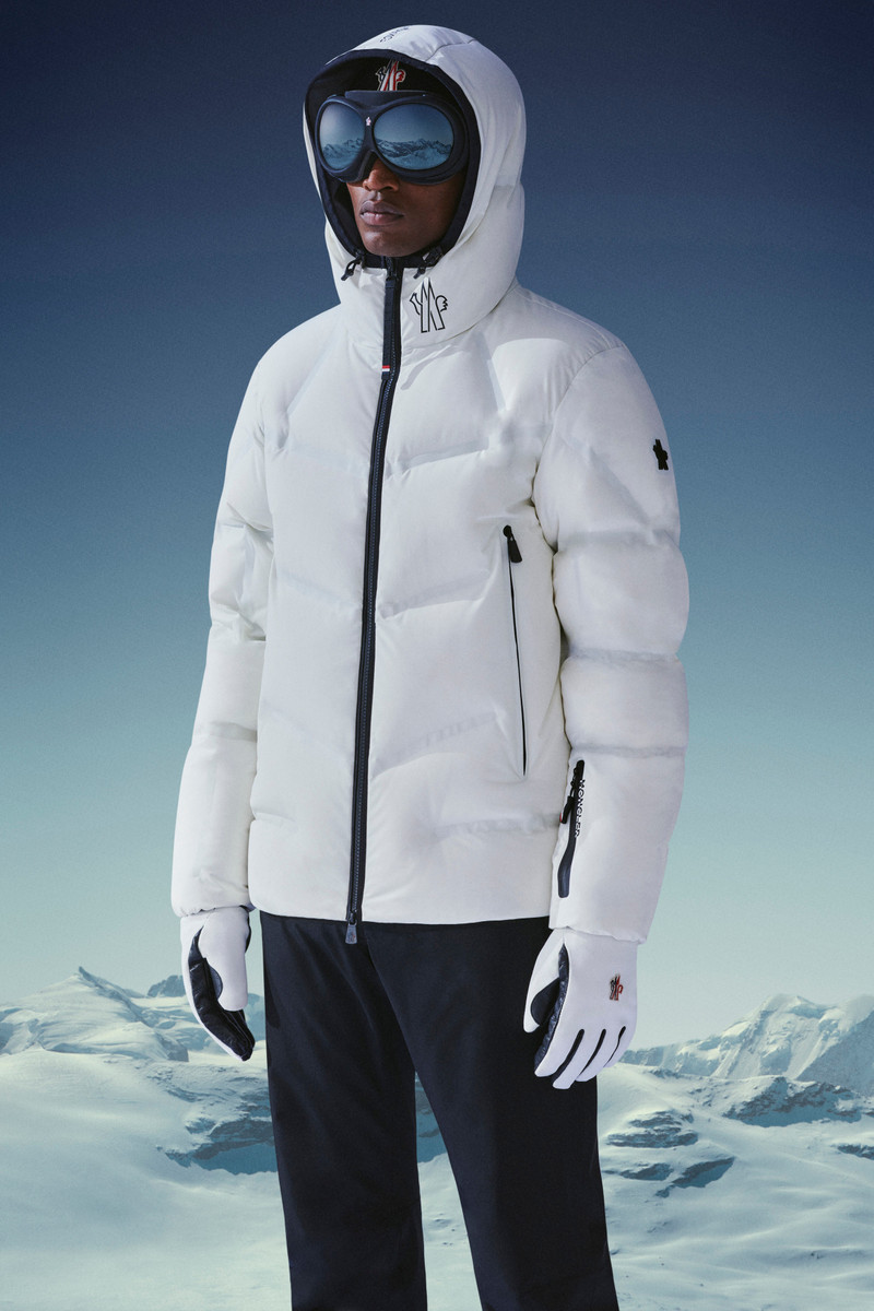 Arcesaz Short Down Jacket 3