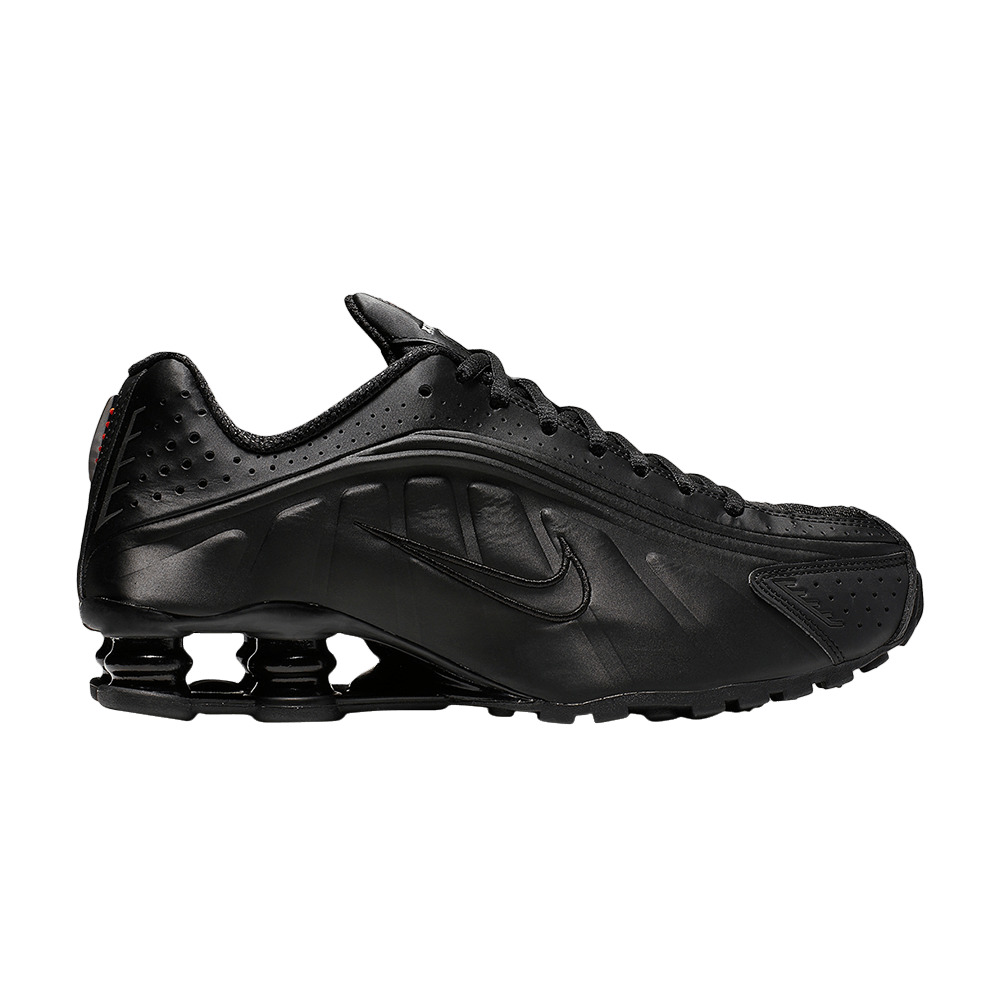 Wmns Shox R4 'Black' - 1