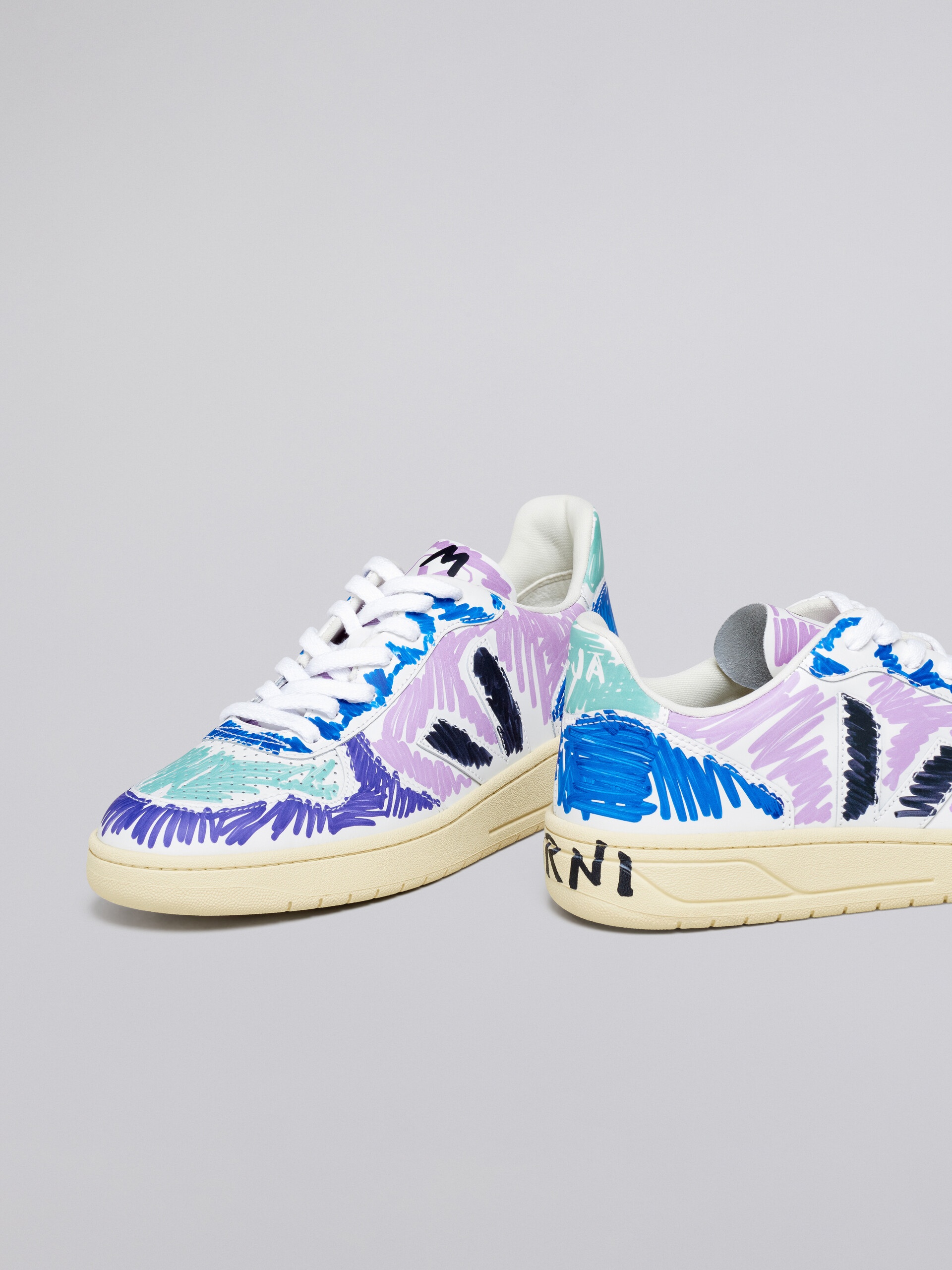 V-10 VEJA X MARNI - 5