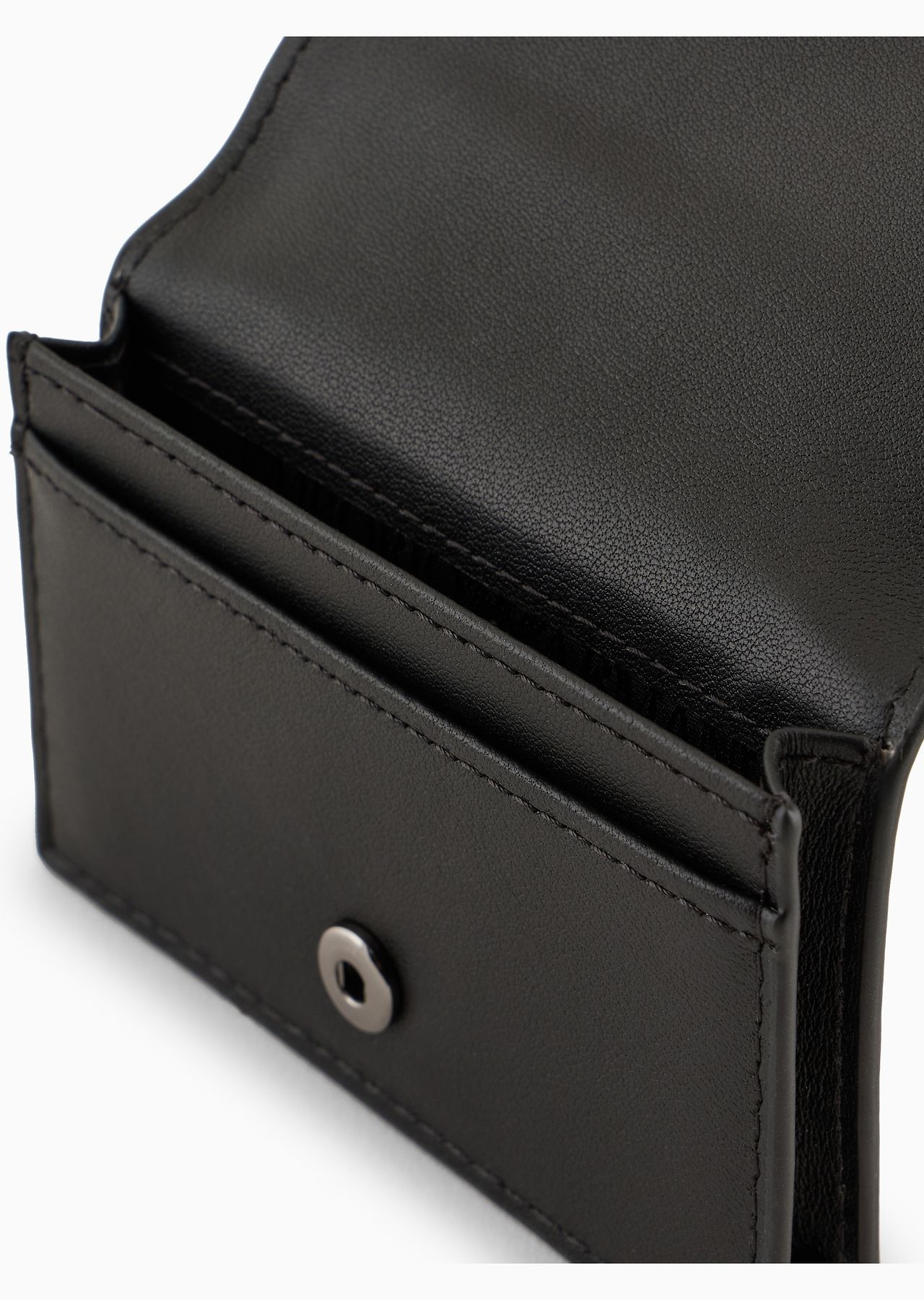 Leather card holder with flap and all-over embossed pattern - 3