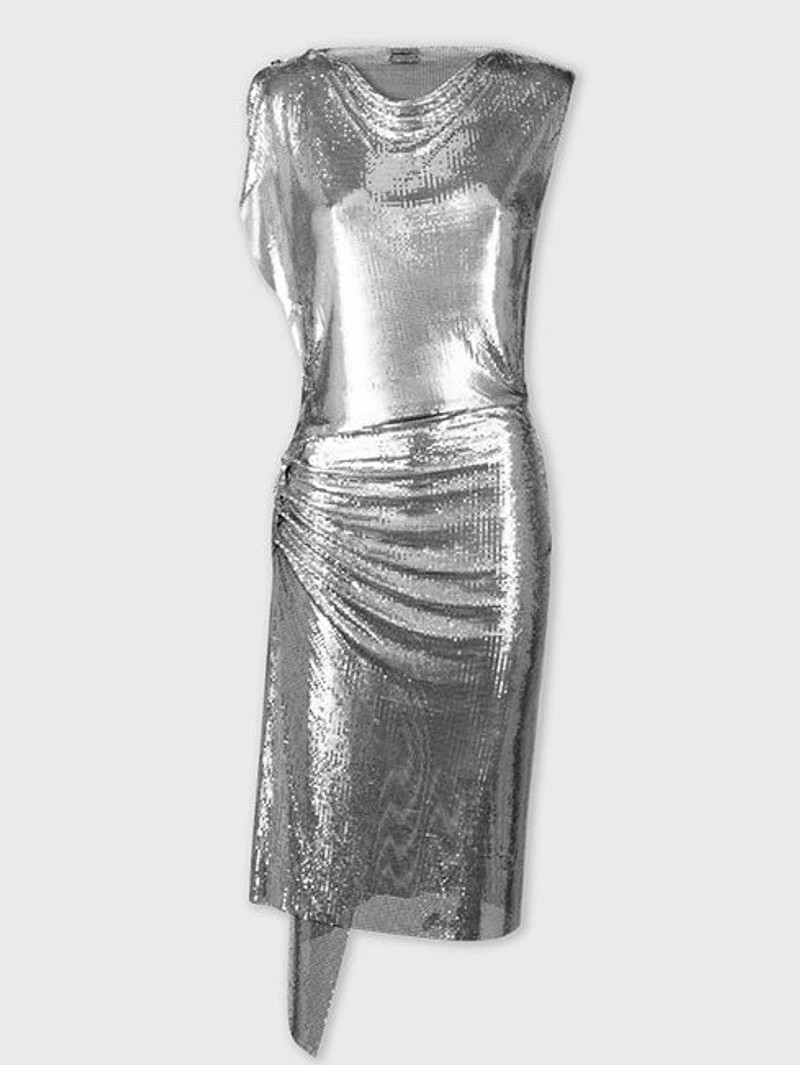 SILVER DRAPÉ PRESSION DRESS IN CHAINMAIL 1