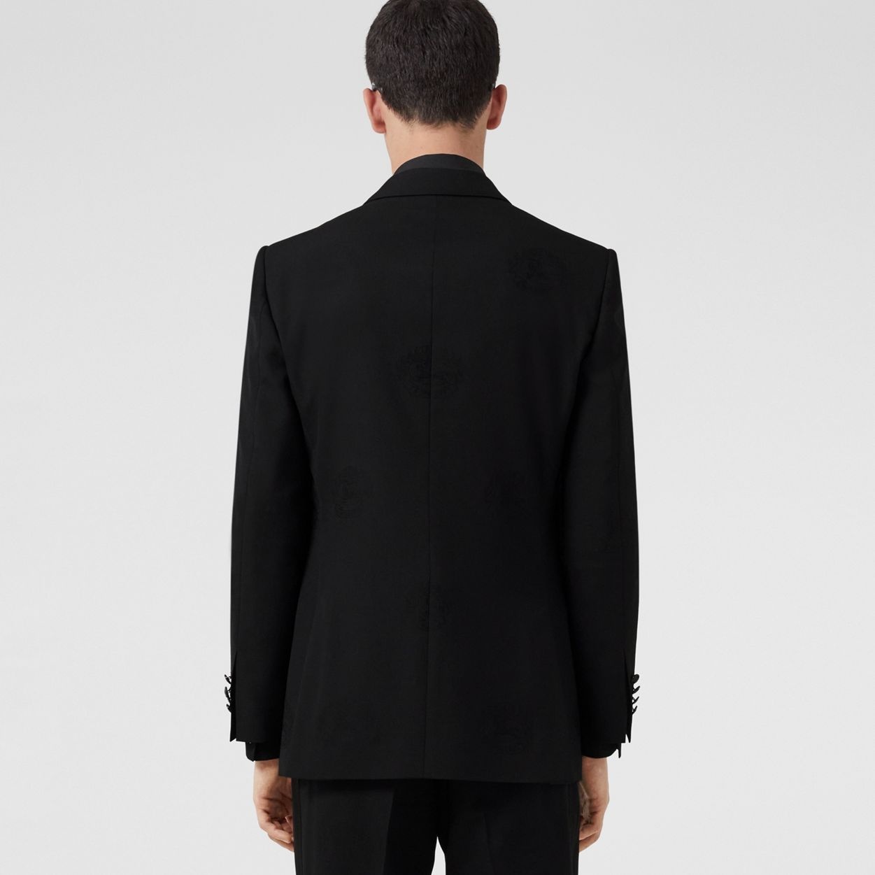 English Fit Oak Leaf Crest Wool Cotton Tuxedo Jacket - 3