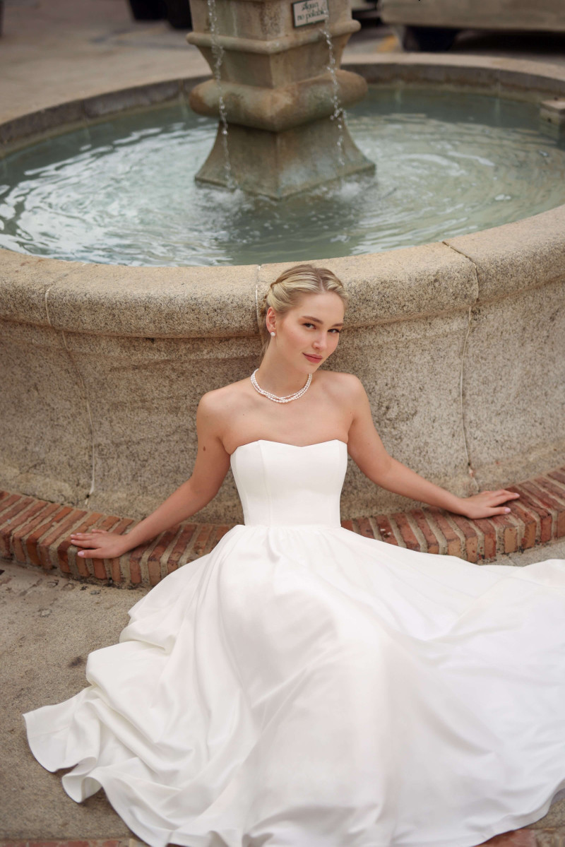 Gaâla Annabeth Strapless Dress outlook