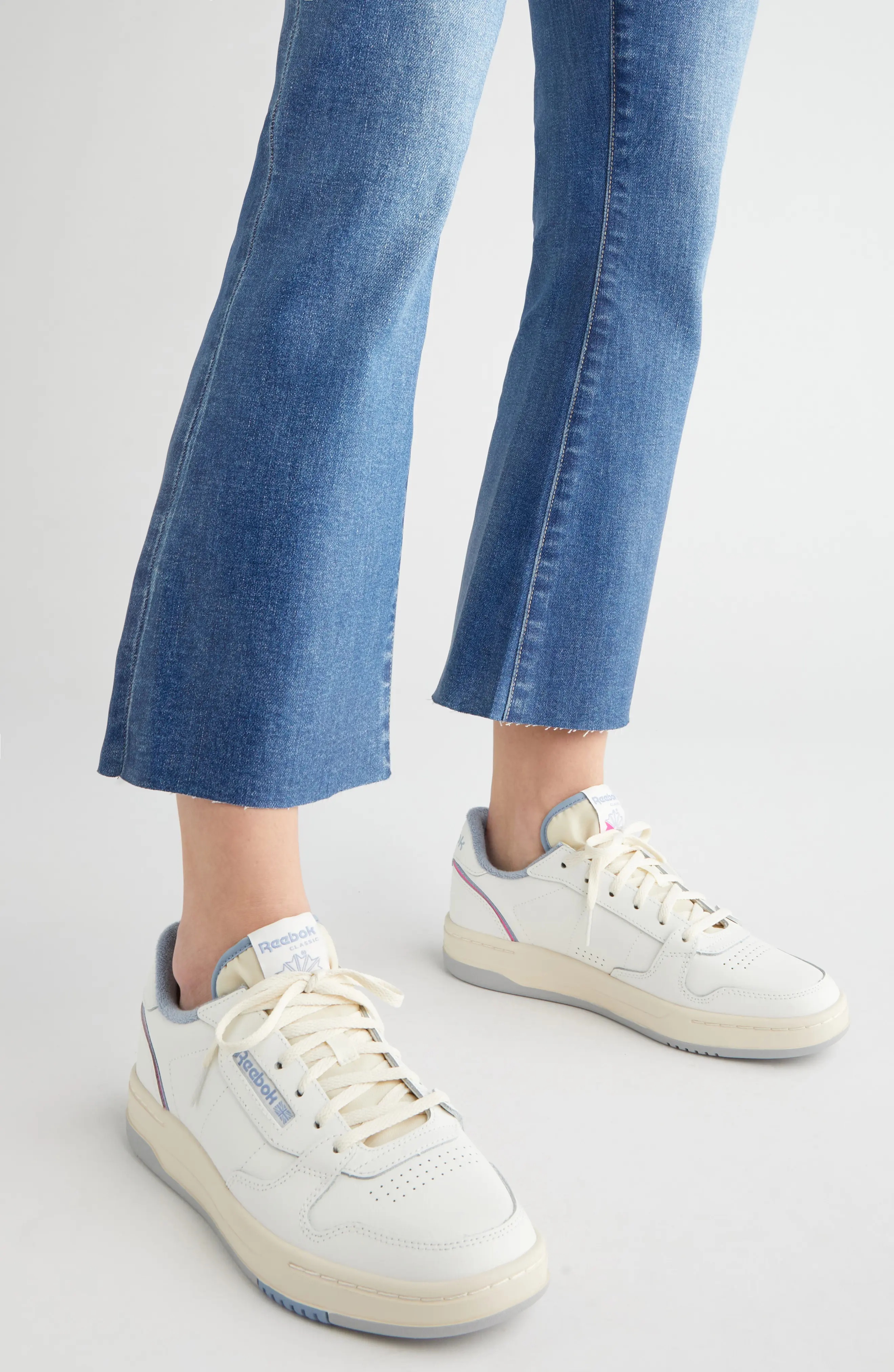 Phase Court Sneaker in Chalk/Vintage Blue - 7