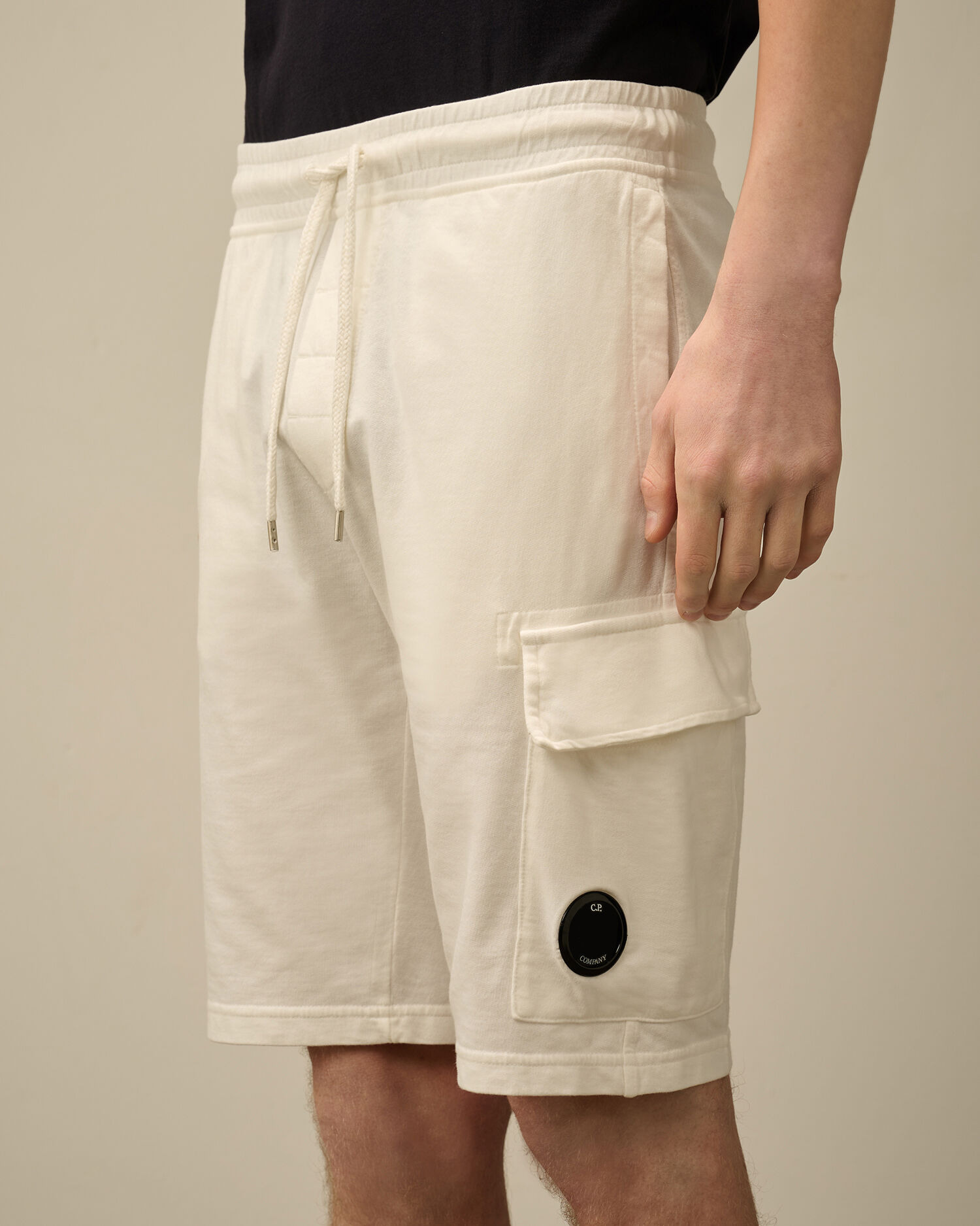Light Fleece Cargo Lens Shorts - 5