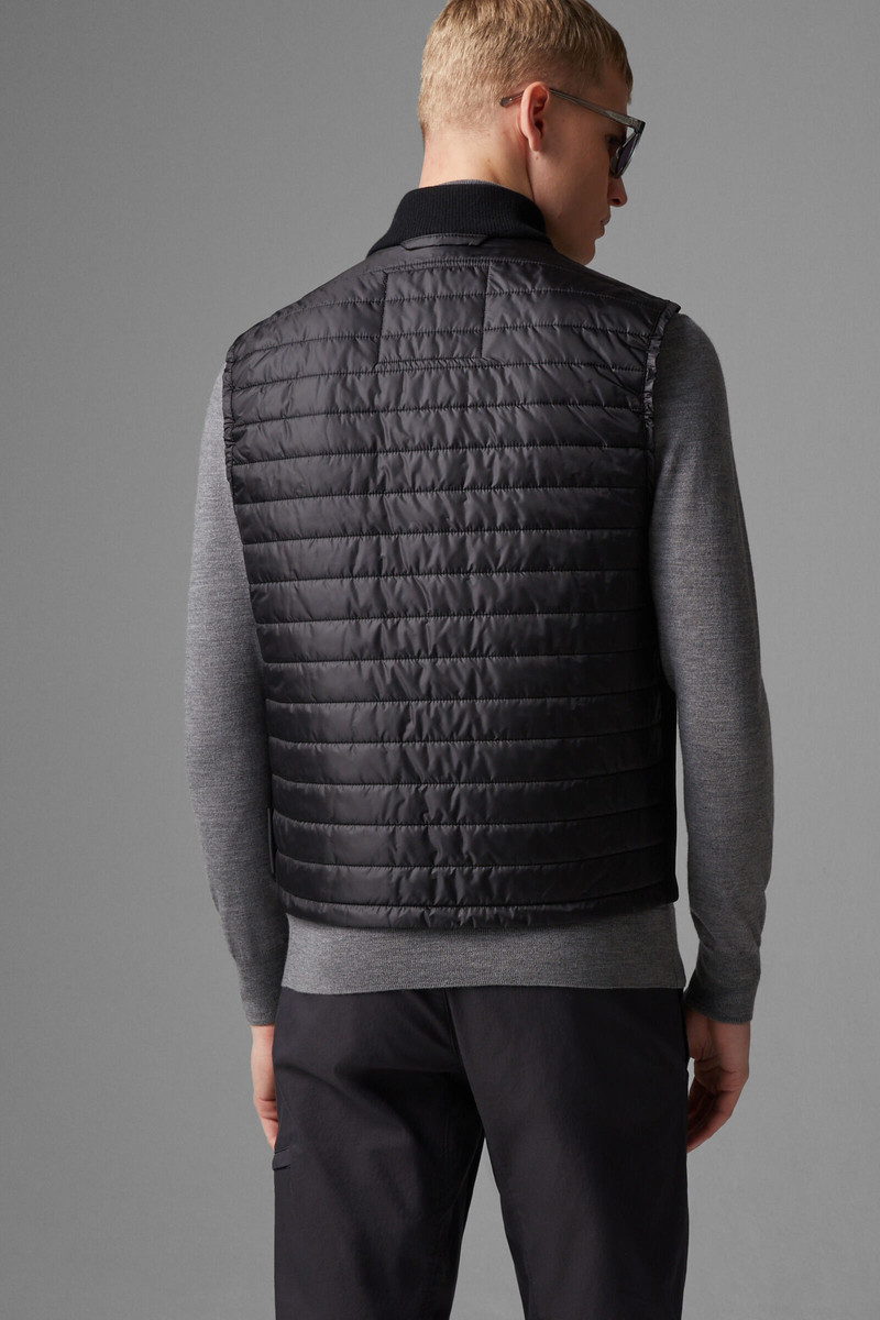 Alain vest in Black 3