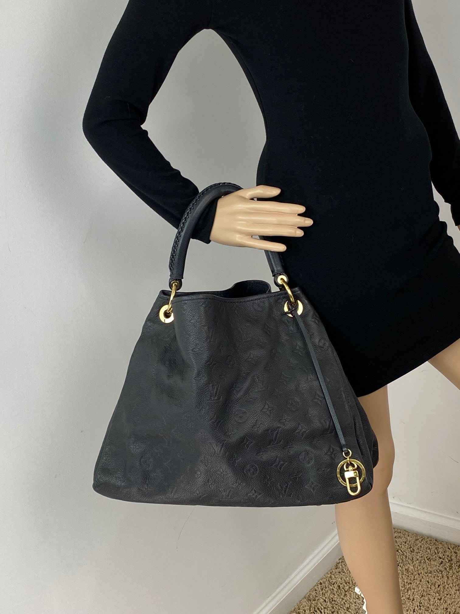 LOUIS VUITTON Artsy MM Monogram Empreinte Infini Blue Tote Hand Bag M93448 Pre owned - 9