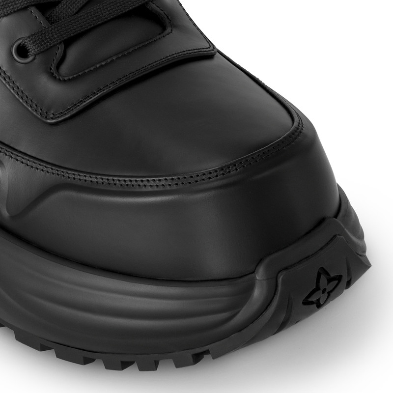 LV Discovery Derby 4